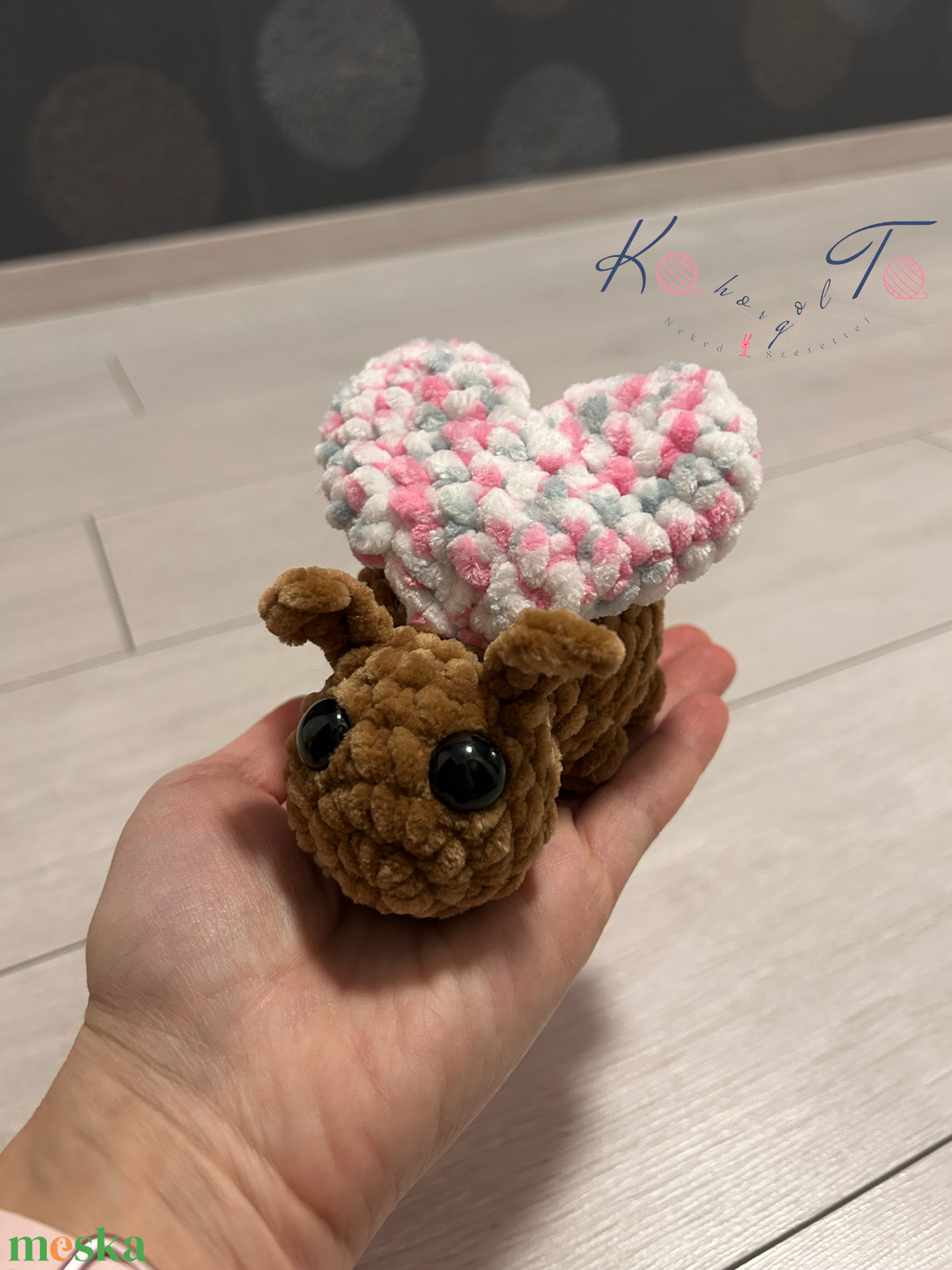 Amigurumi horgolt szerelmes bogár - játék & sport - plüssállat & játékfigura - más figura - Meska.hu Amigurumi horgolt szerelmes bogár - játék & sport - plüssállat & játékfigura - más figura - Meska.hu