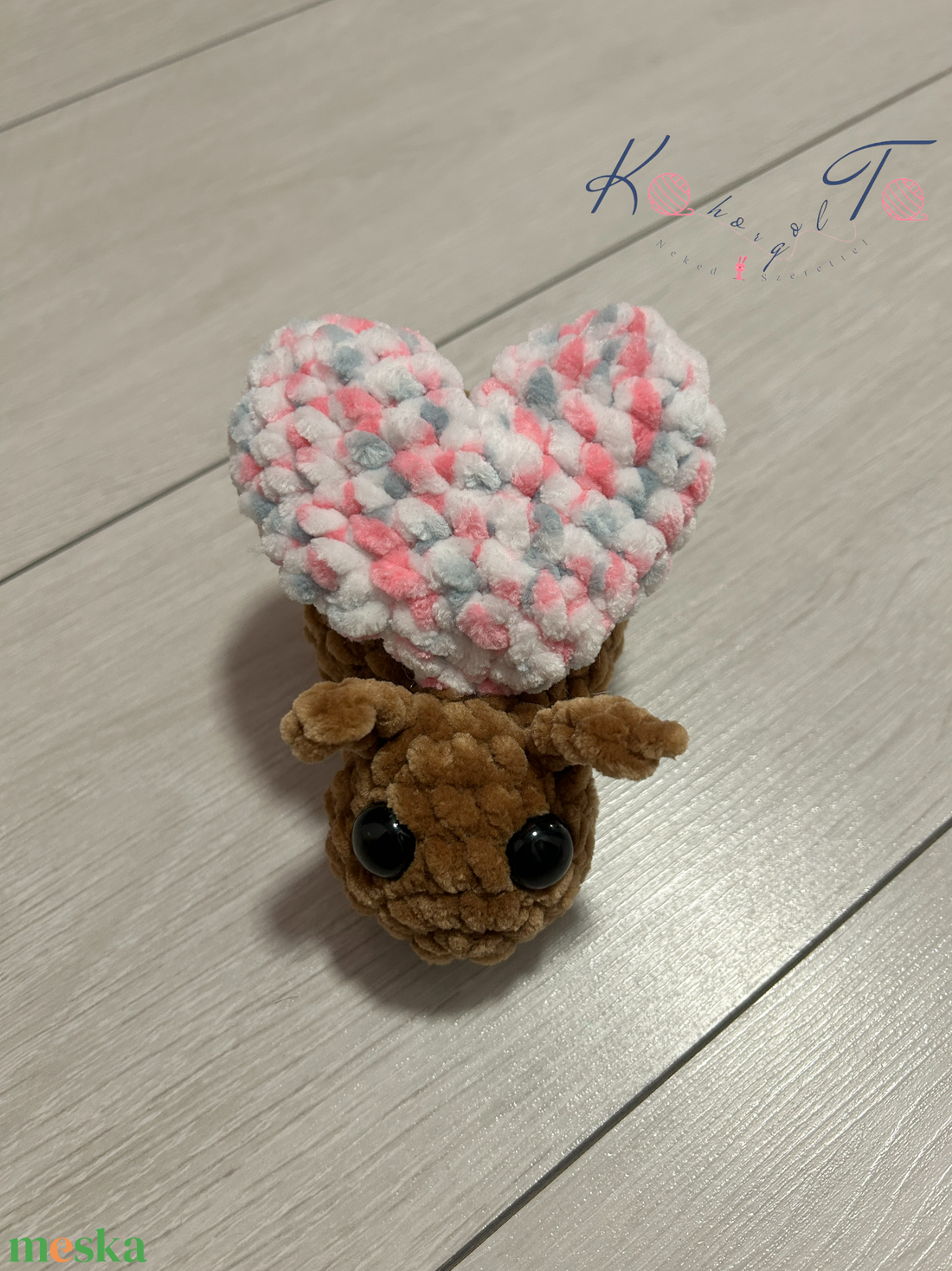 Amigurumi horgolt szerelmes bogár - játék & sport - plüssállat & játékfigura - más figura - Meska.hu Amigurumi horgolt szerelmes bogár - játék & sport - plüssállat & játékfigura - más figura - Meska.hu