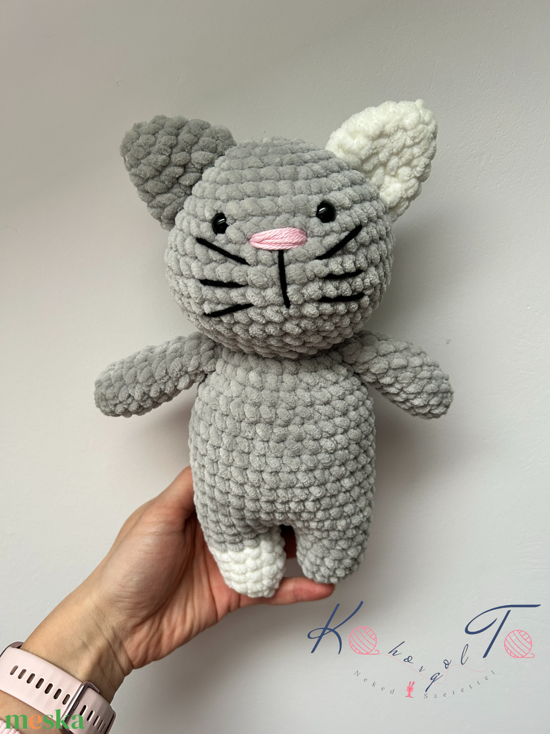 Amigurumi horgolt foltos cica - játék & sport - plüssállat & játékfigura - cica - Meska.hu Amigurumi horgolt foltos cica - játék & sport - plüssállat & játékfigura - cica - Meska.hu