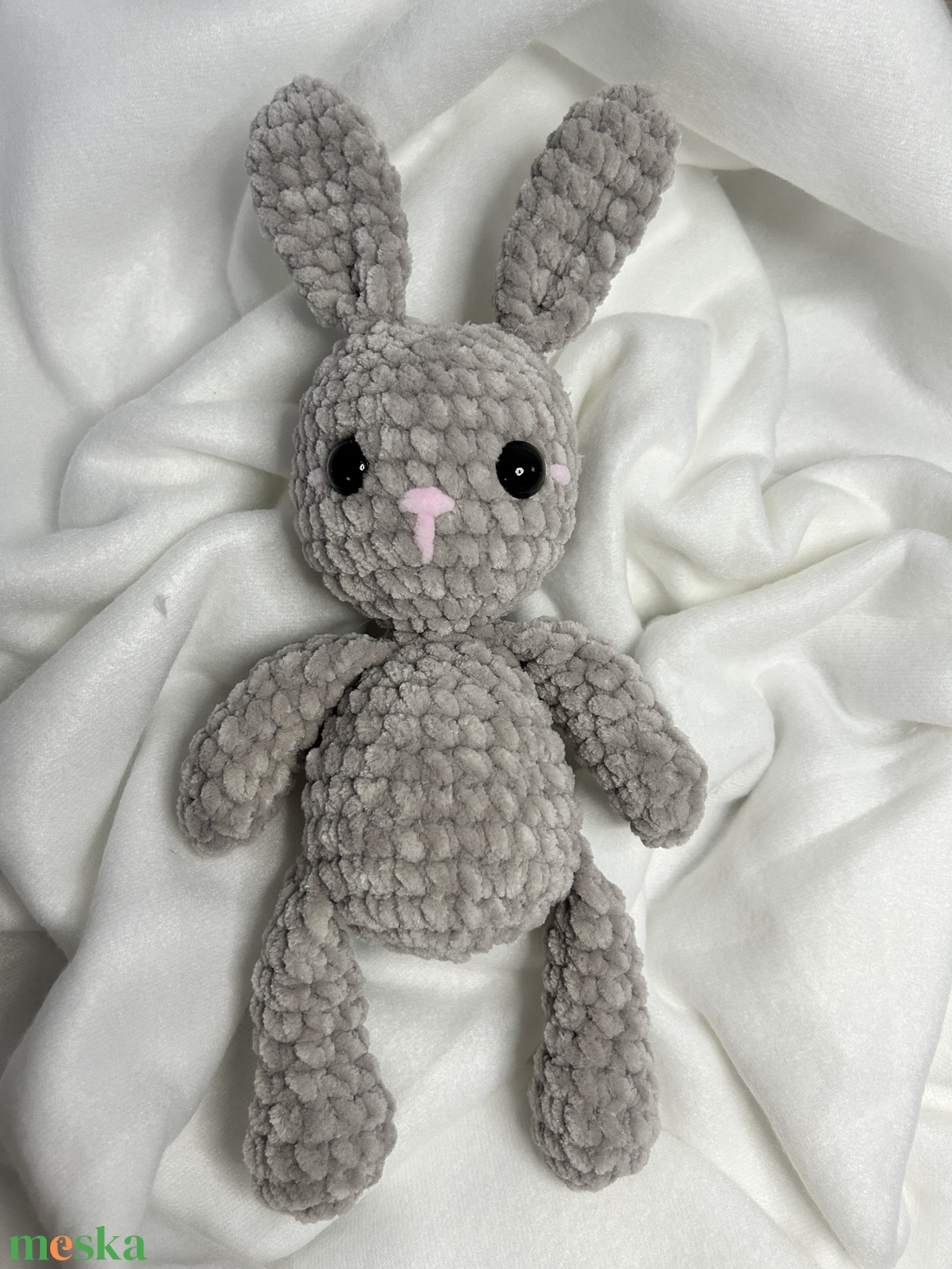 Amigurumi horgolt kantáros, kalapos nyuszi - játék & sport - plüssállat & játékfigura - nyuszi - Meska.hu Amigurumi horgolt kantáros, kalapos nyuszi - játék & sport - plüssállat & játékfigura - nyuszi - Meska.hu