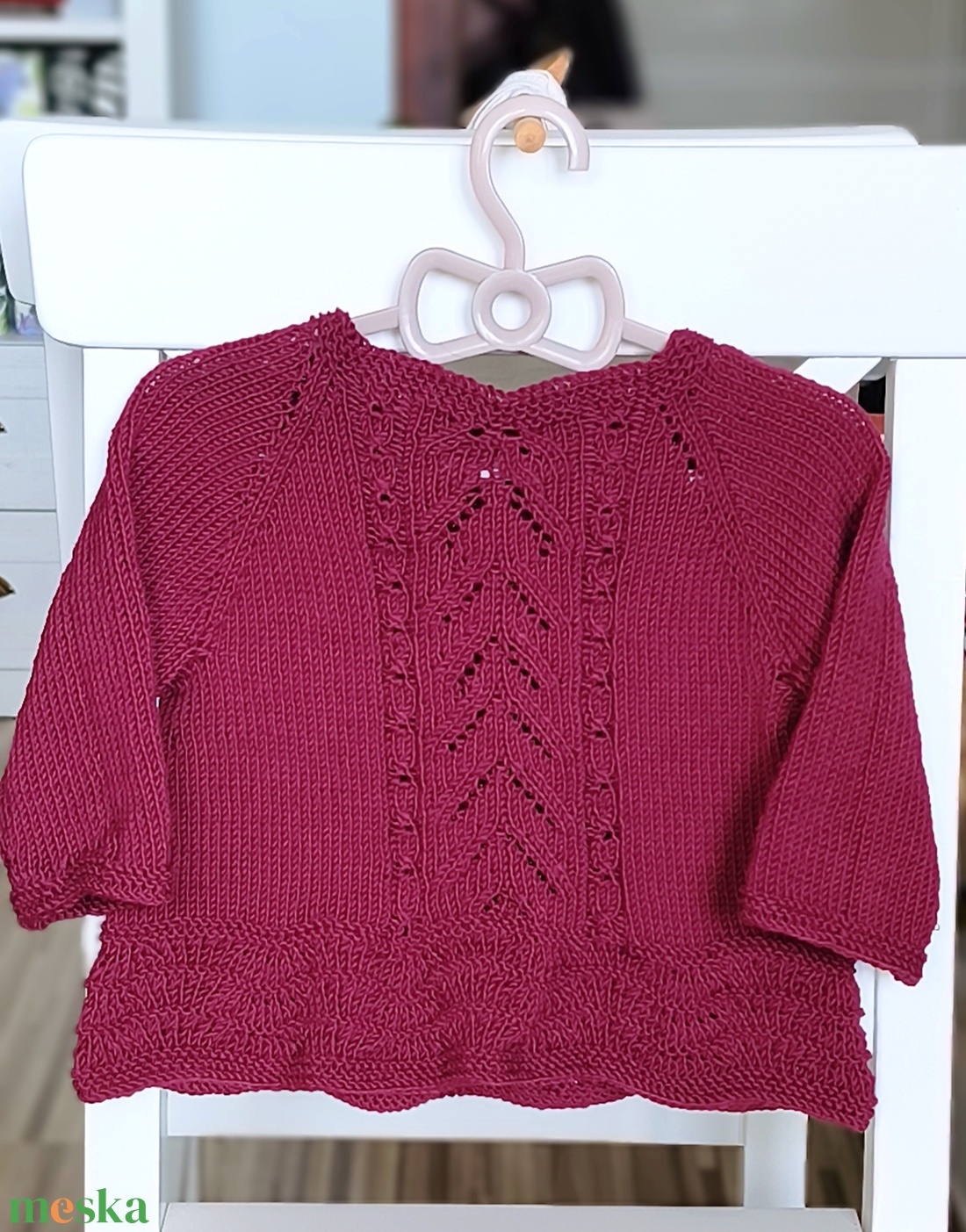 Kislány pulóver csipkekötéssel - ruha & divat - gyerekruha - pulóver - Meska.hu