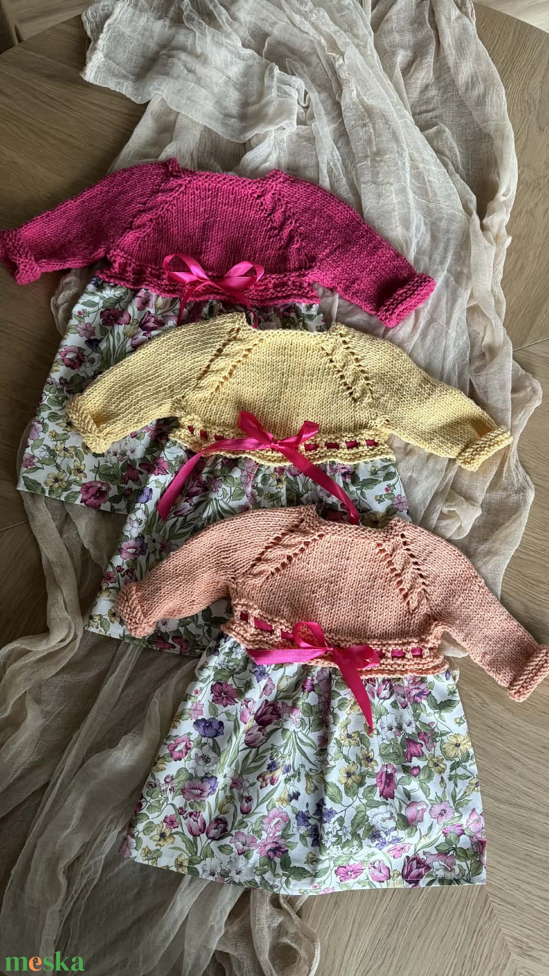 Kislány ruhák kézzel kötött sárga-barack-pink felső résszel  - baba - mama - babaruházat - baba ruhák - Meska.hu