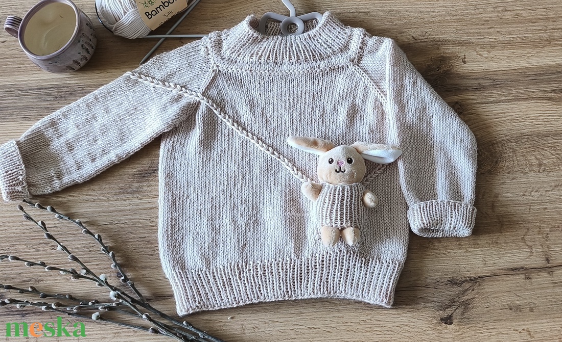 Gyerek pulóver plüss nyuszival a zsebben  - baba - mama - babaruházat - baba pulóver - Meska.hu
