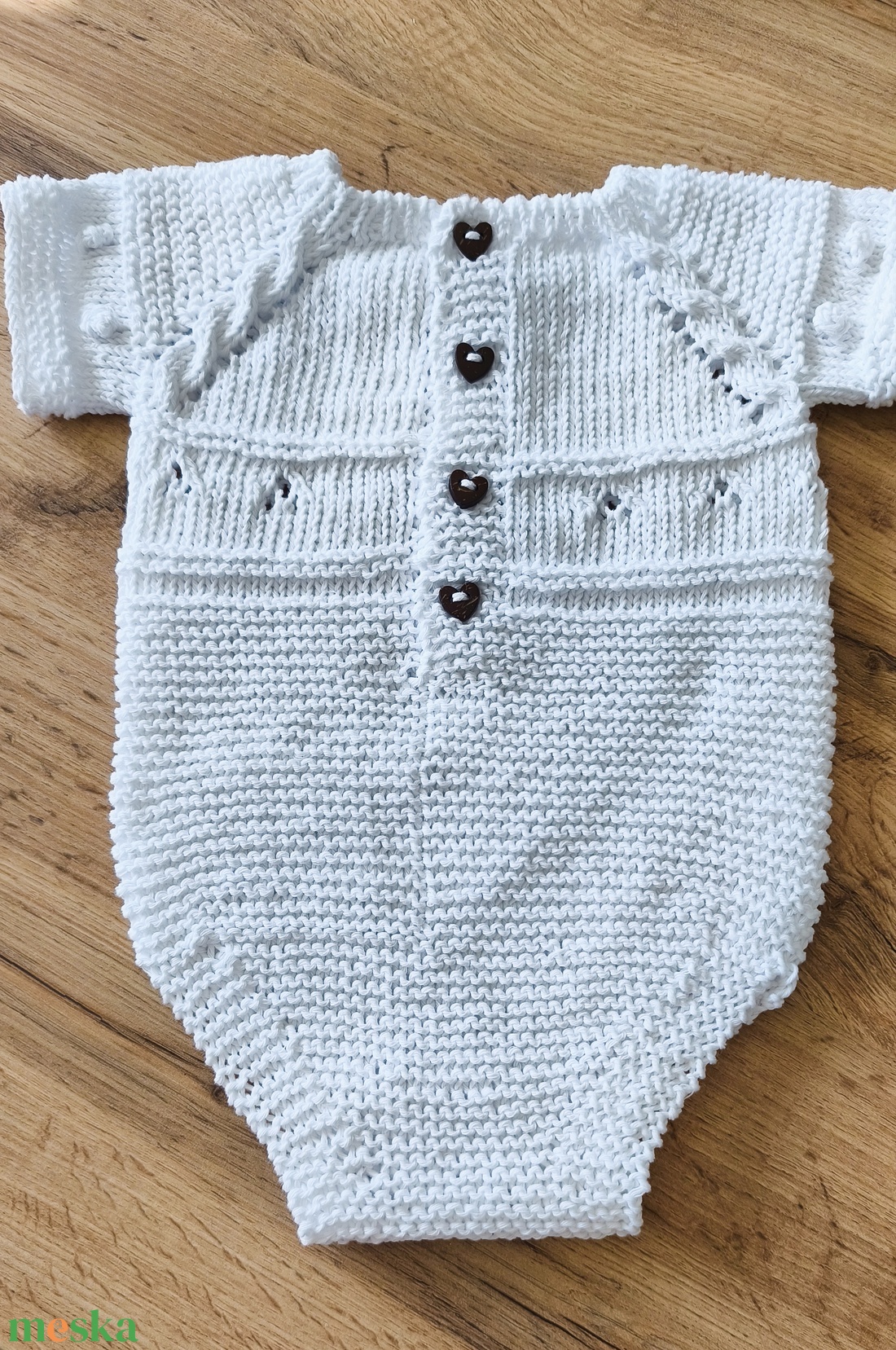 Tiszta pamut kézzel kötött bébi rugdalodzó  - baba - mama - babafotózás - baba mérföldkő kártyák - Meska.hu