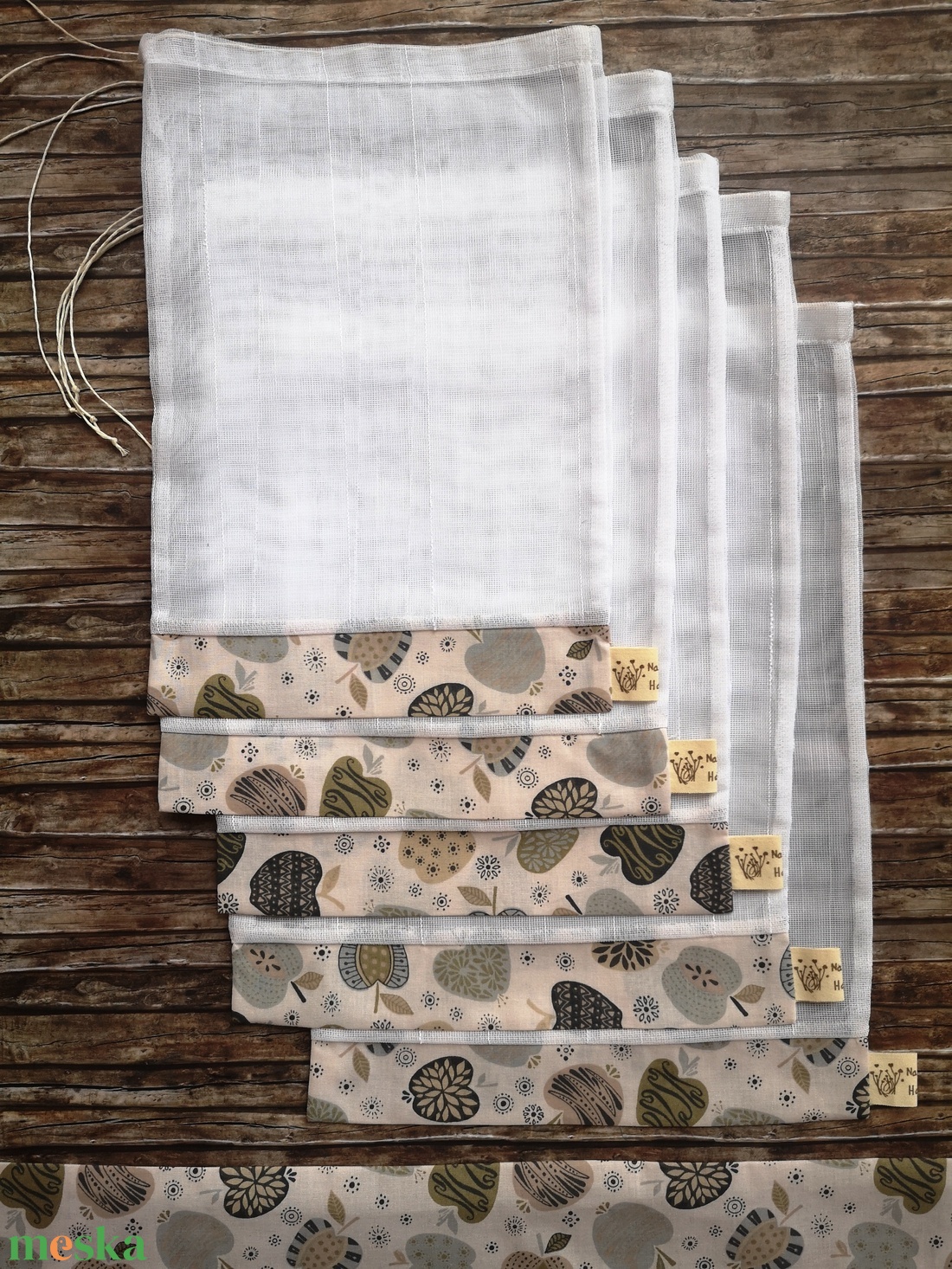 Bájos almás öko tasak szett 5 darabos Zero Waste - táska & tok - bevásárlás & shopper táska - zöldség/gyümölcs zsák - Meska.hu Bájos almás öko tasak szett 5 darabos Zero Waste - táska & tok - bevásárlás & shopper táska - zöldség/gyümölcs zsák - Meska.hu