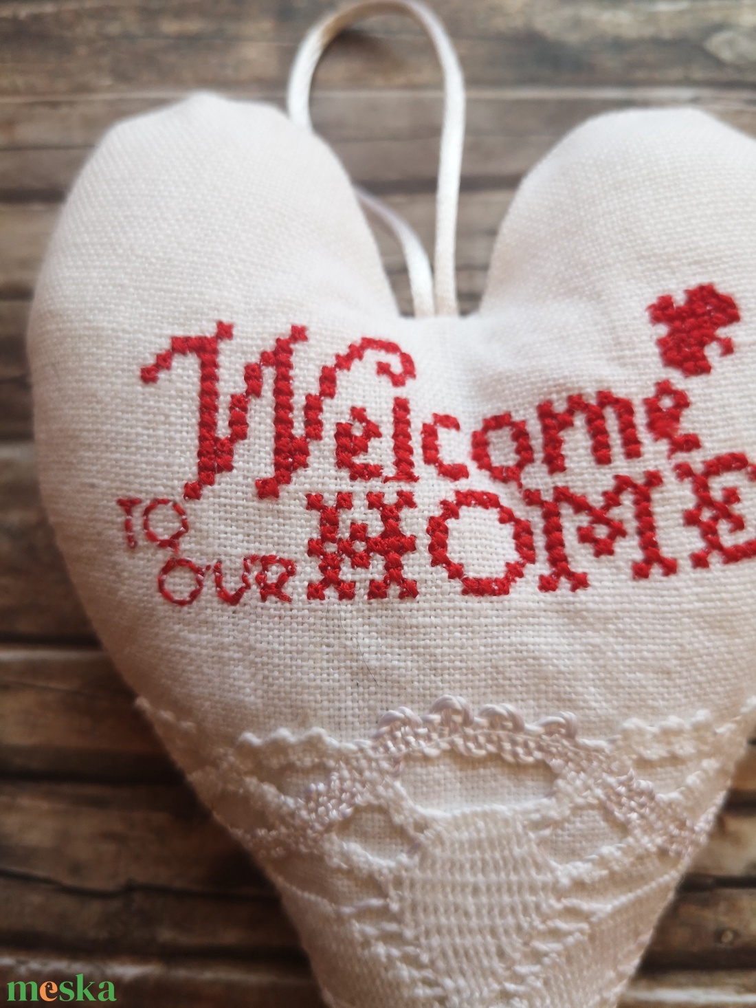Welcome home hímzett lenvászon szívecske - otthon & életmód - dekoráció - ajtó- és ablak dekoráció - ajtódísz & kopogtató - Meska.hu Welcome home hímzett lenvászon szívecske - otthon & életmód - dekoráció - ajtó- és ablak dekoráció - ajtódísz & kopogtató - Meska.hu