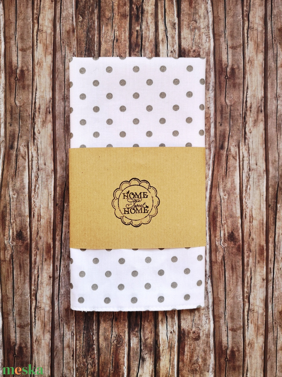 Újraszalvéta - Fehér - szürke pöttyös Zero Waste - táska & tok - uzsonna- & ebéd tartó - szendvics csomagoló - Meska.hu Újraszalvéta - Fehér - szürke pöttyös Zero Waste - táska & tok - uzsonna- & ebéd tartó - szendvics csomagoló - Meska.hu
