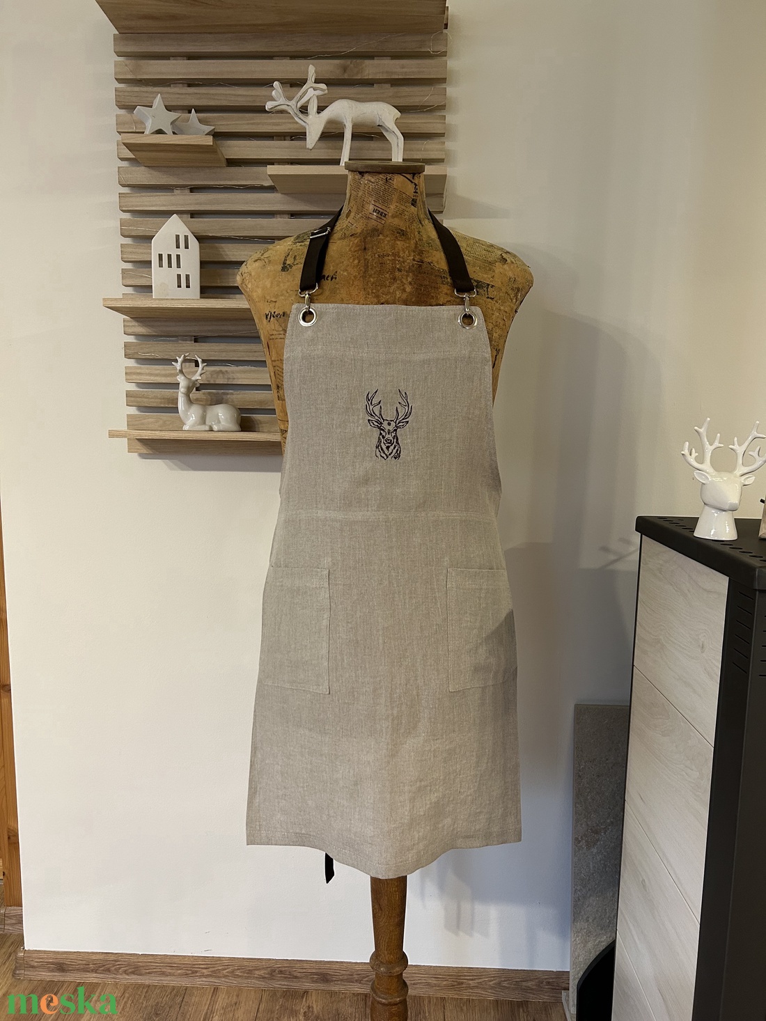 Szarvas - hímzett kötény, lenvászon - otthon & életmód - konyhafelszerelés, tálalás - konyhai textil - kötény - Meska.hu Szarvas - hímzett kötény, lenvászon - otthon & életmód - konyhafelszerelés, tálalás - konyhai textil - kötény - Meska.hu