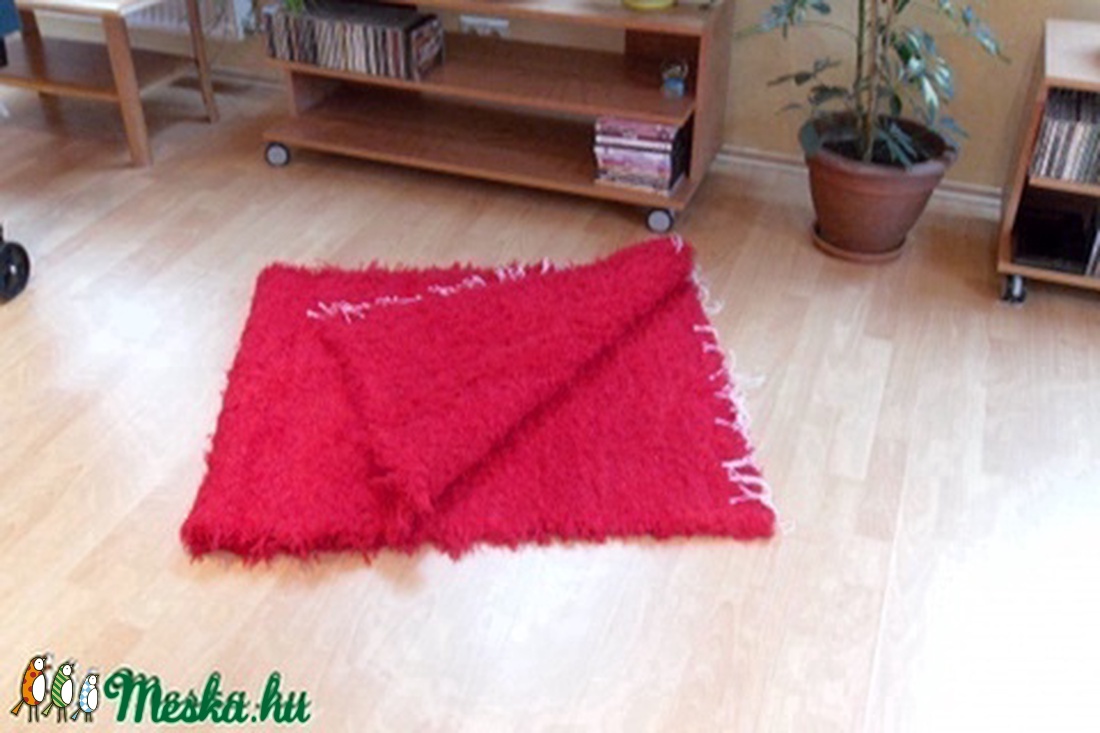 Hosszú szőrű szőnyeg - - Meska.hu Hosszú szőrű szőnyeg - - Meska.hu