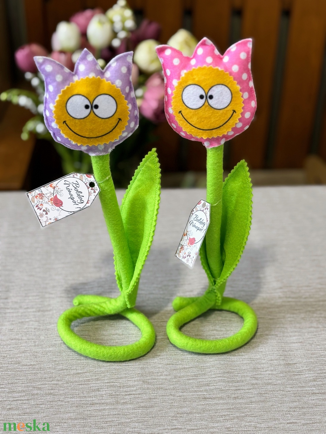 Nőnapi textil  álló tulipánok  - otthon & életmód - virágdekoráció - virágdíszek - asztali virágdísz - Meska.hu