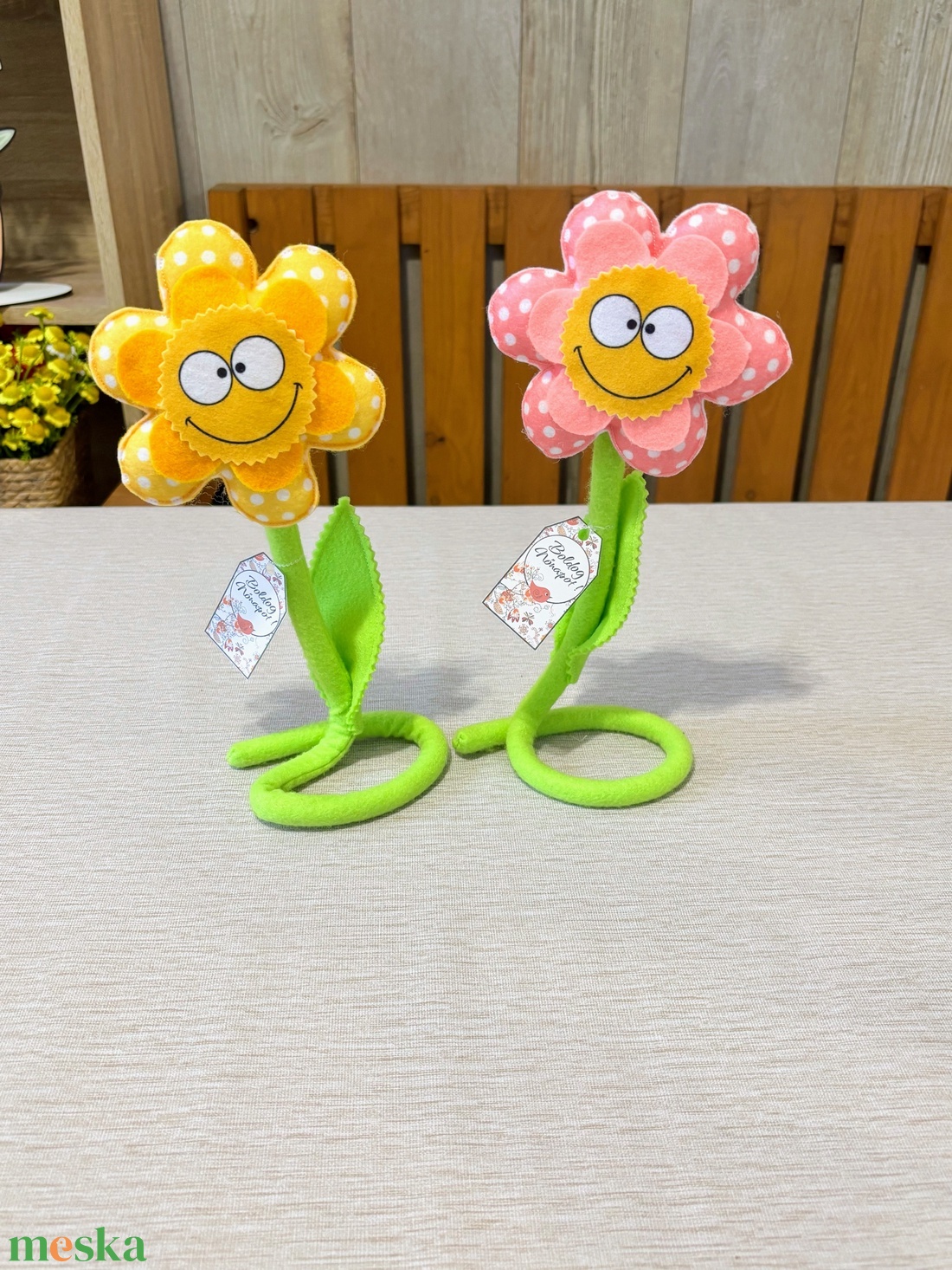 Nőnapi textil álló virágok  - otthon & életmód - virágdekoráció - virágdíszek - asztali virágdísz - Meska.hu