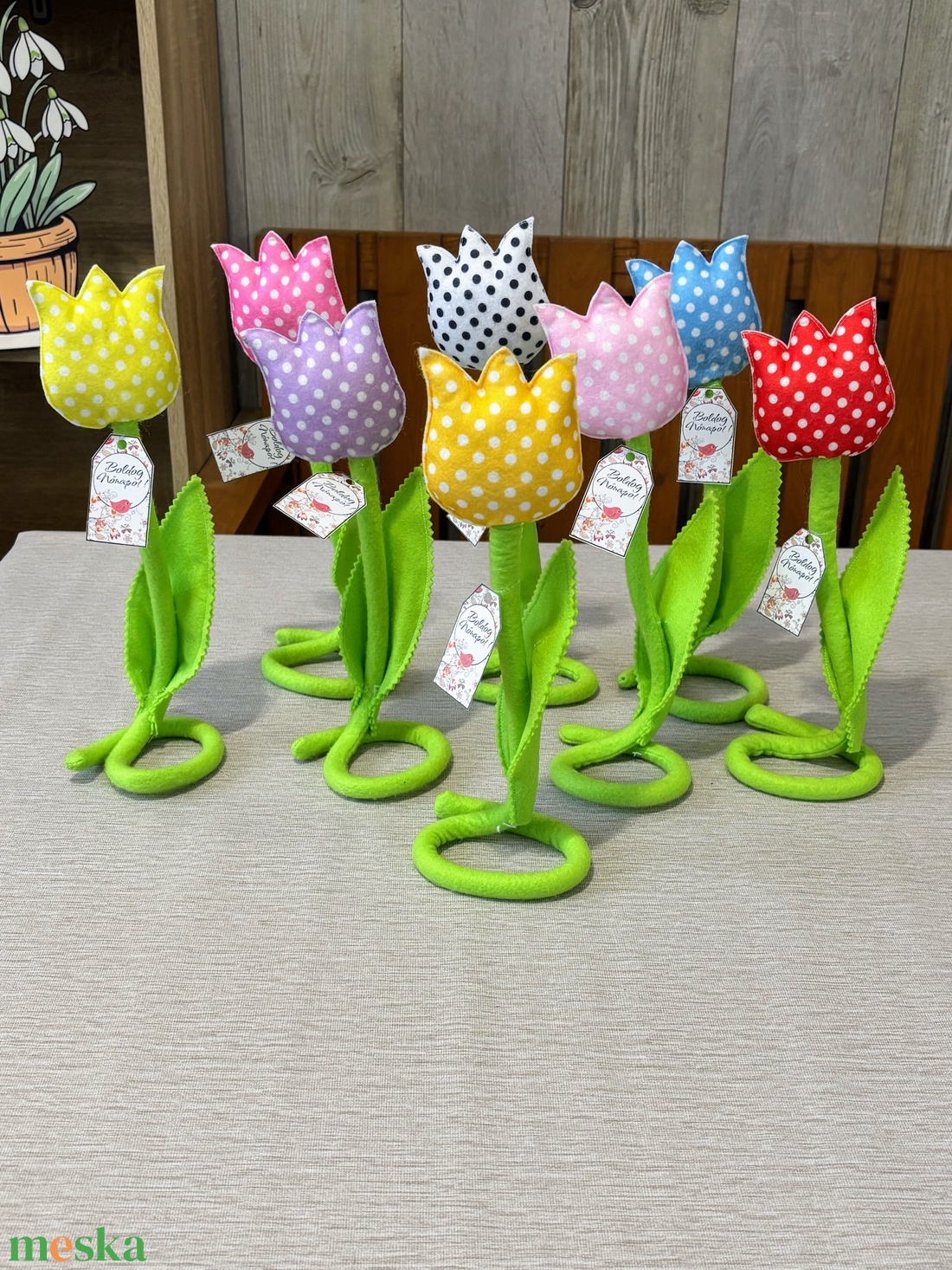 Nőnapi textil  álló tulipánok  - otthon & életmód - virágdekoráció - virágdíszek - asztali virágdísz - Meska.hu