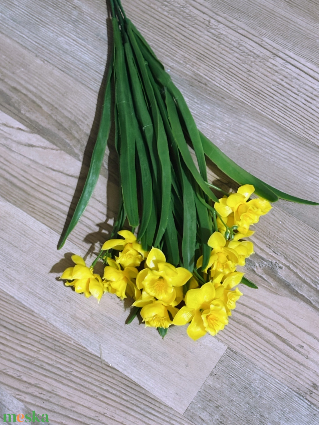 Nárcisz csokor gumi 44 cm  - otthon & életmód - virágdekoráció - virágdíszek - asztali virágdísz - Meska.hu