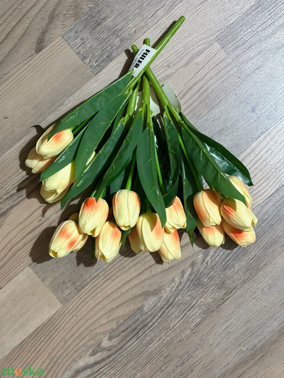 Gumi tulipán kis csokros  - otthon & életmód - virágdekoráció - virágdíszek - dekor koszorúk, kopogtatók - Meska.hu