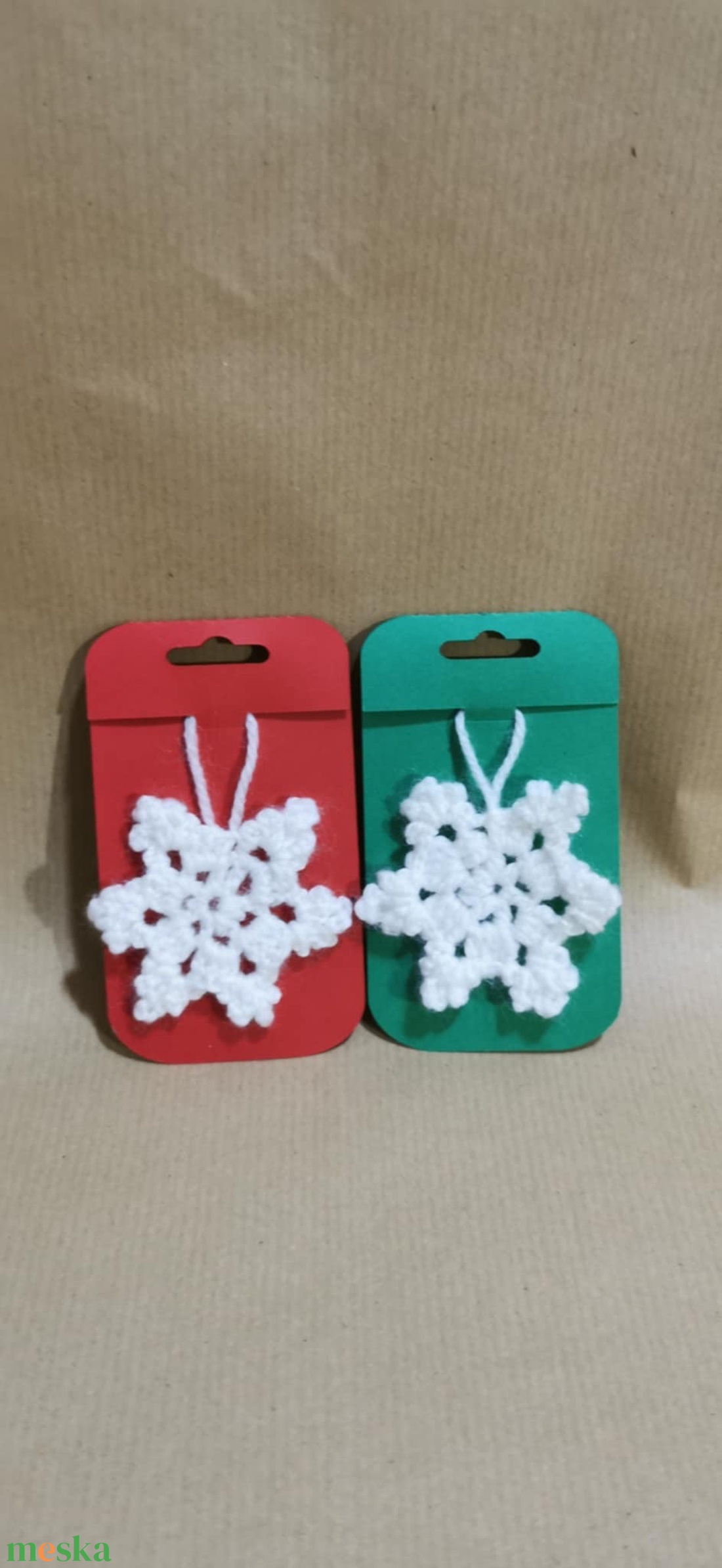 Horgolt hópehely  - otthon & életmód - dekoráció - asztal és polc dekoráció - horgolt & csipketerítő - Meska.hu