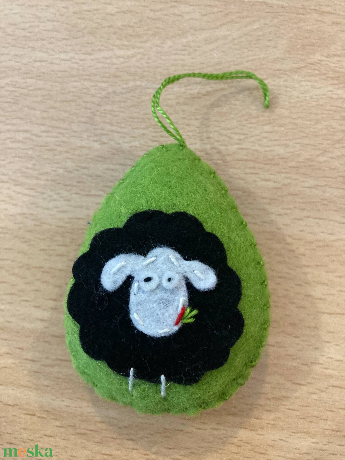 Húsvéti tojásdísz - bárány zöld2 - otthon & életmód - dekoráció - fali és függő dekoráció - függődísz - Meska.hu
