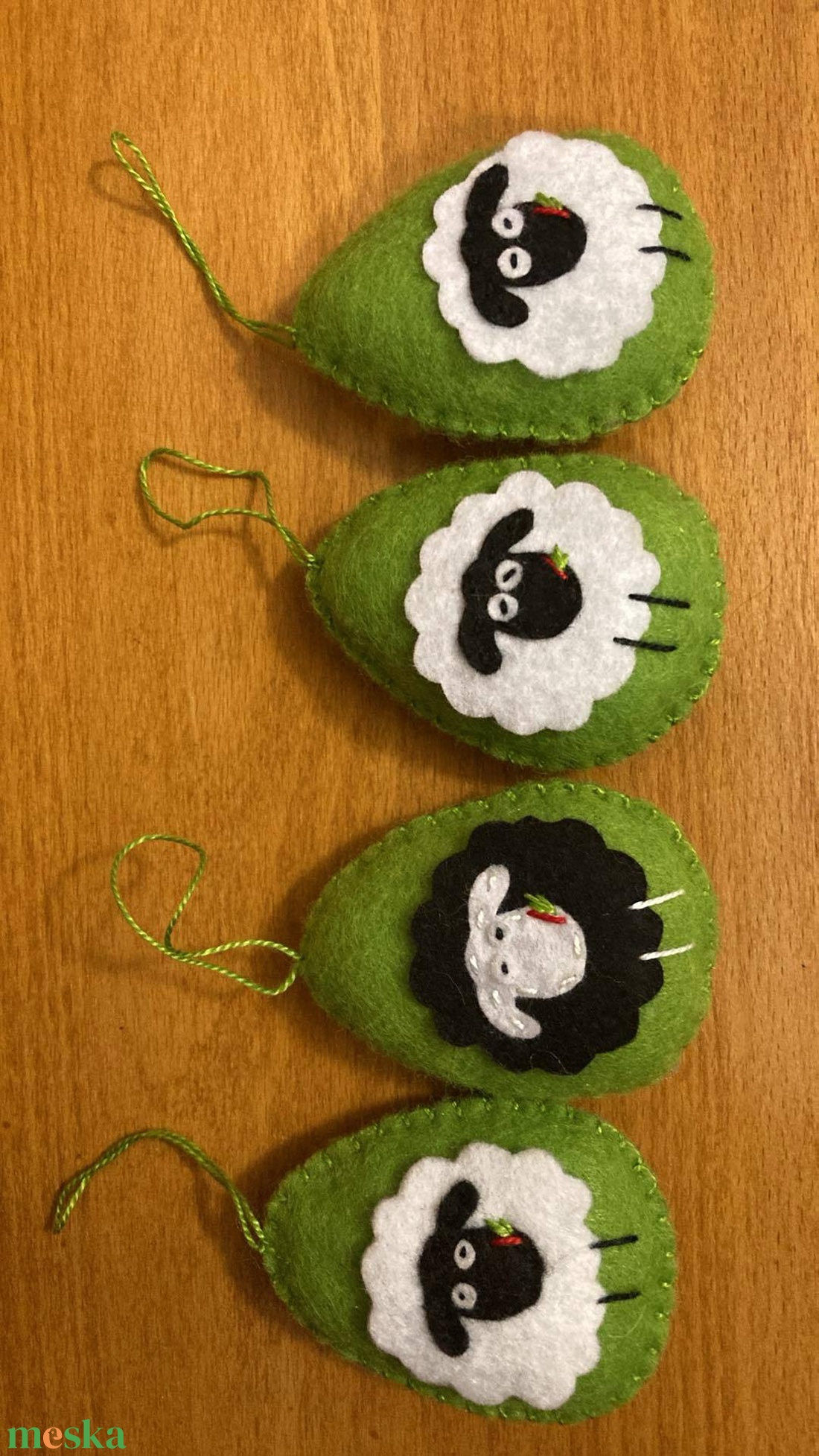 Húsvéti tojásdísz - bárány zöld2 - otthon & életmód - dekoráció - fali és függő dekoráció - függődísz - Meska.hu