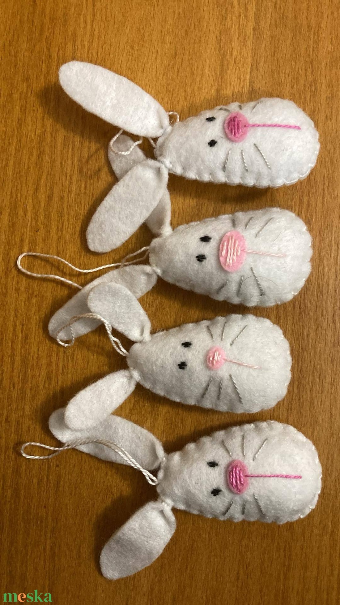 Húsvéti tojásdísz - nyuszi fehér - otthon & életmód - dekoráció - fali és függő dekoráció - függődísz - Meska.hu