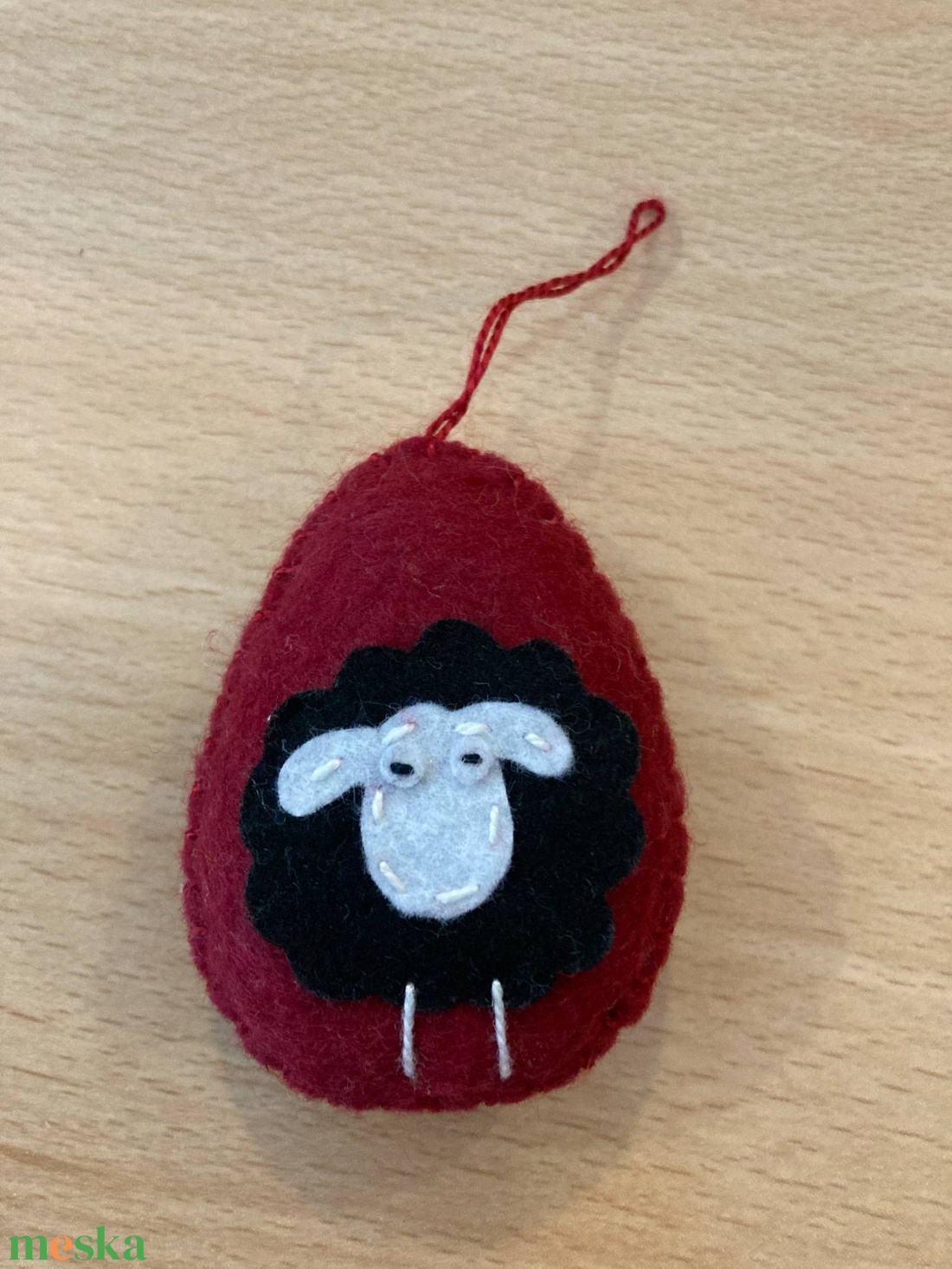Húsvéti tojásdísz - bárány bordó2 - otthon & életmód - dekoráció - fali és függő dekoráció - függődísz - Meska.hu