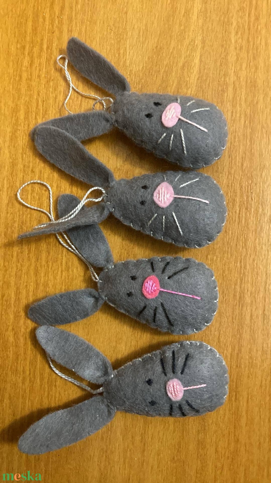 Húsvéti tojásdísz - nyuszi szürke - otthon & életmód - dekoráció - fali és függő dekoráció - függődísz - Meska.hu