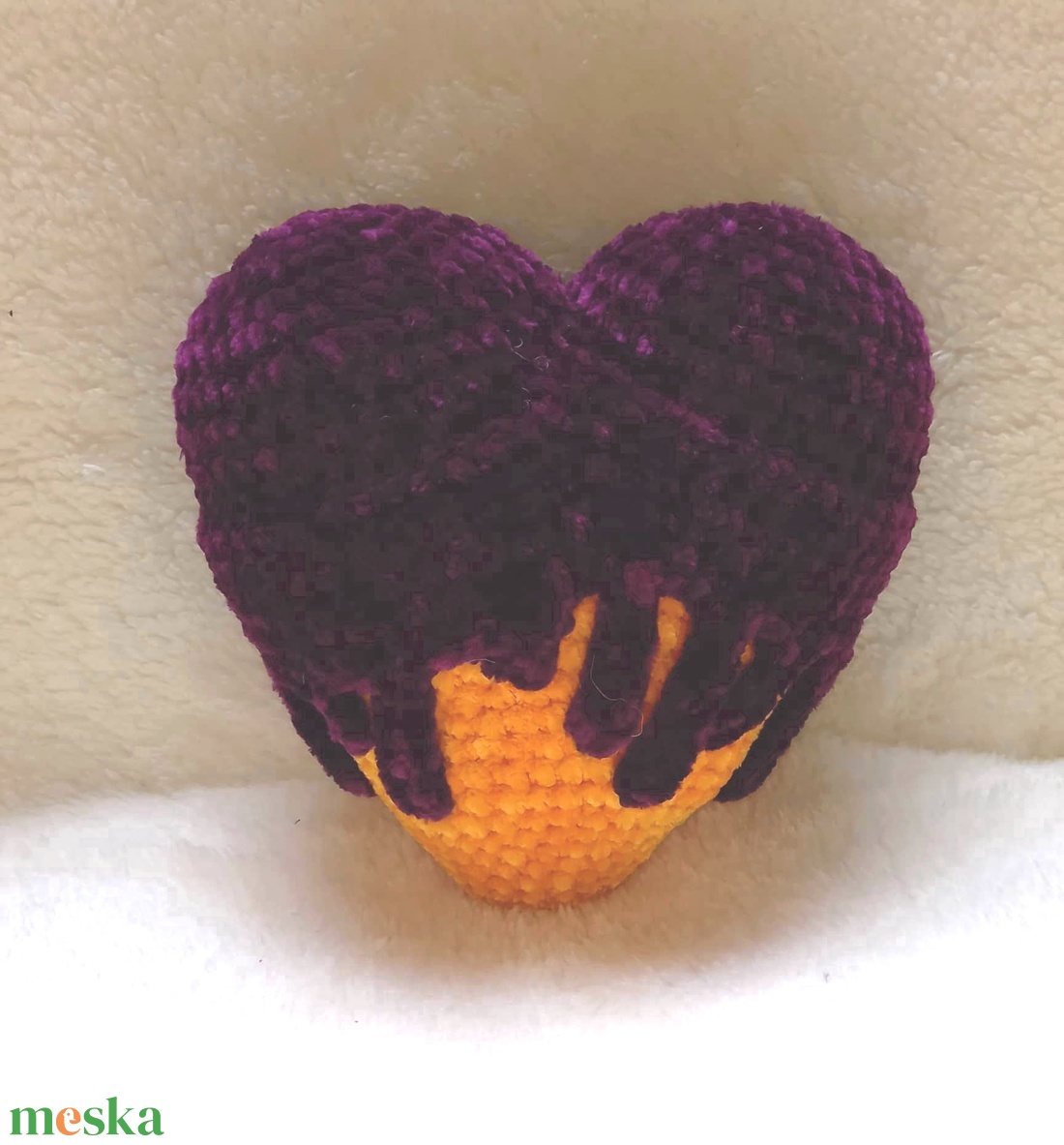 Koponyás szív-  Poisoned Heart- Mérgezett szív  - otthon & életmód - dekoráció - halloween - halloweeni figurák - Meska.hu