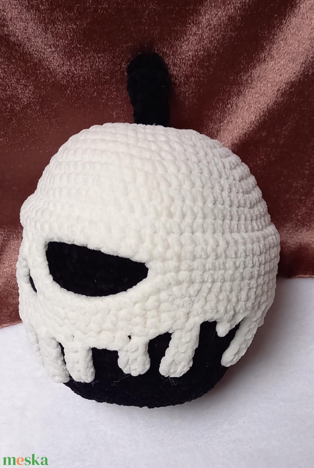 Koponyás alma- Poisoned apple- Mérgezett alma - otthon & életmód - dekoráció - halloween - halloweeni figurák - Meska.hu Koponyás alma- Poisoned apple- Mérgezett alma - otthon & életmód - dekoráció - halloween - halloweeni figurák - Meska.hu