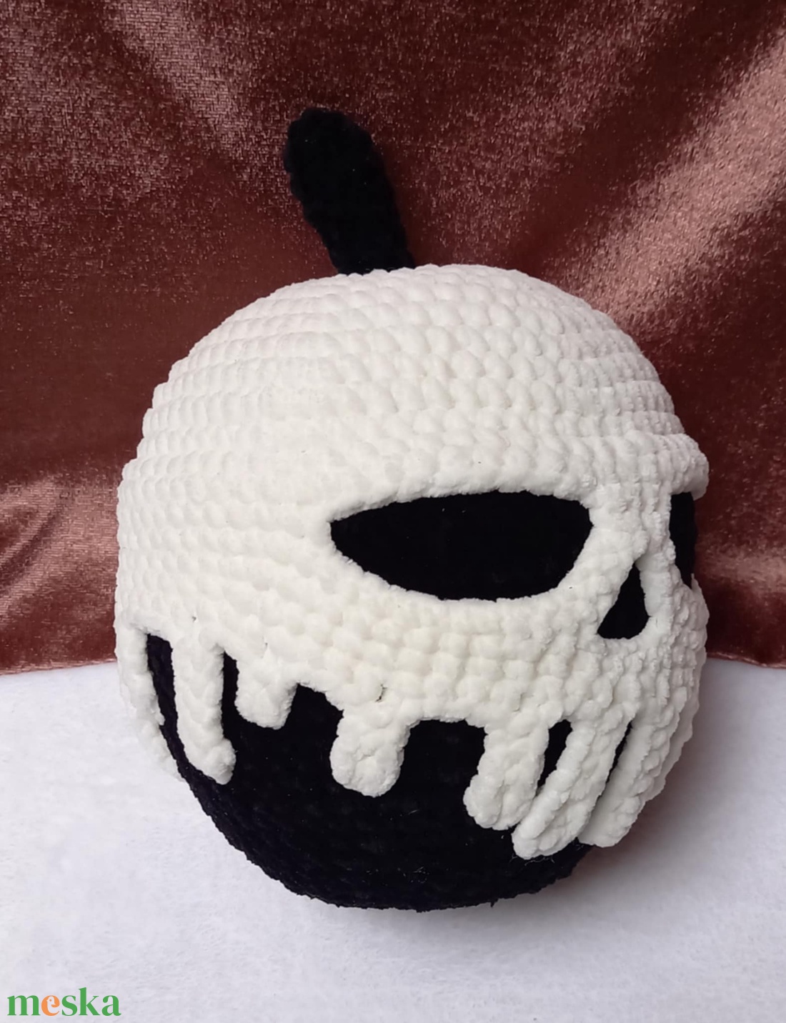 Koponyás alma- Poisoned apple- Mérgezett alma - otthon & életmód - dekoráció - halloween - halloweeni figurák - Meska.hu Koponyás alma- Poisoned apple- Mérgezett alma - otthon & életmód - dekoráció - halloween - halloweeni figurák - Meska.hu