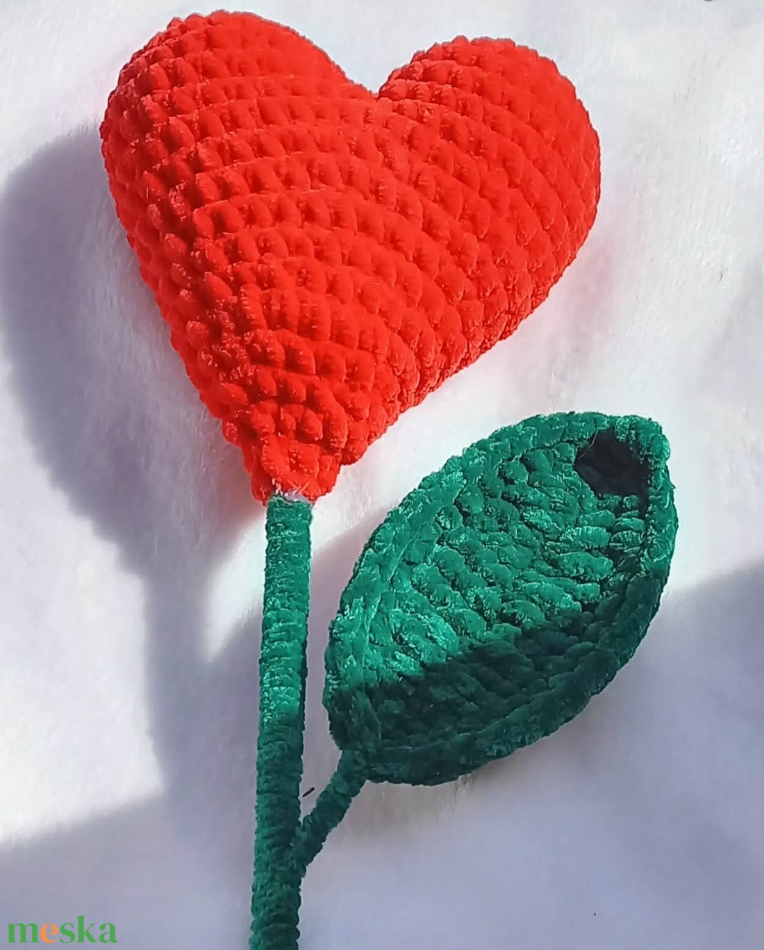 Szív virágok - otthon & életmód - virágdekoráció - virágok - szálas virág - Meska.hu