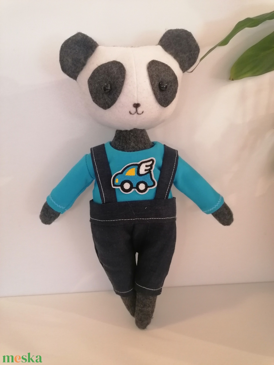 Panda fiú - kézműves gyerekjáték, textilfigura - játék & sport - plüssállat & játékfigura - maci - Meska.hu Panda fiú - kézműves gyerekjáték, textilfigura - játék & sport - plüssállat & játékfigura - maci - Meska.hu
