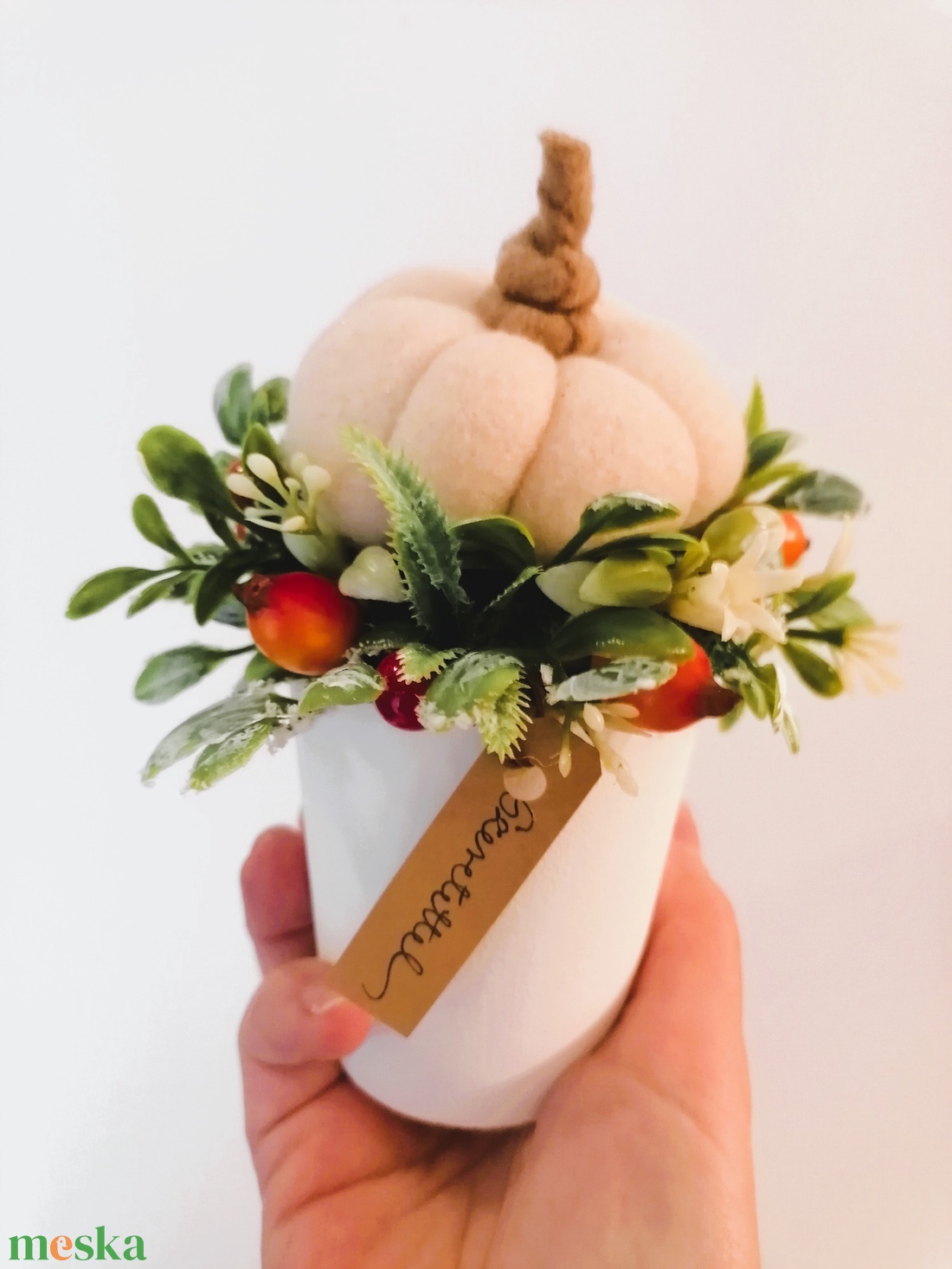 Mini tökös dísz -gipsz kaspóban gazdagon díszítve - karácsony - karácsonyi lakásdekoráció - ünnepi asztaldekoráció - Meska.hu Mini tökös dísz -gipsz kaspóban gazdagon díszítve - karácsony - karácsonyi lakásdekoráció - ünnepi asztaldekoráció - Meska.hu