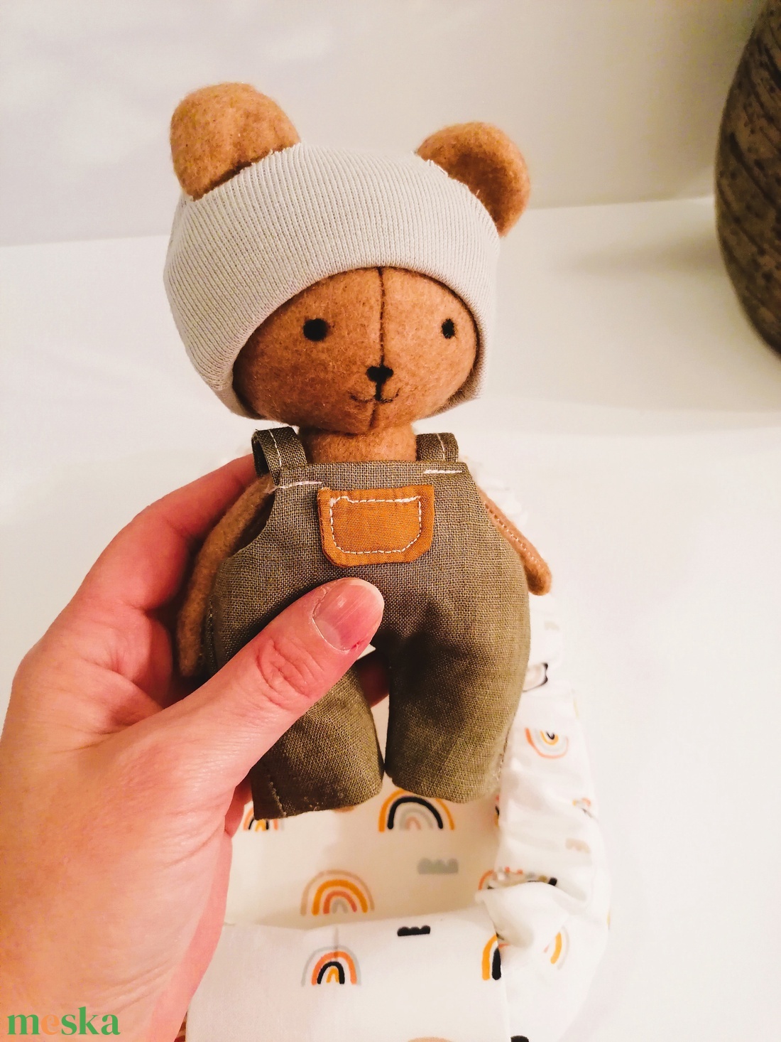 Mini maci, mini fészekben - kézműves textil játékfigura - játék & sport - plüssállat & játékfigura - maci - Meska.hu