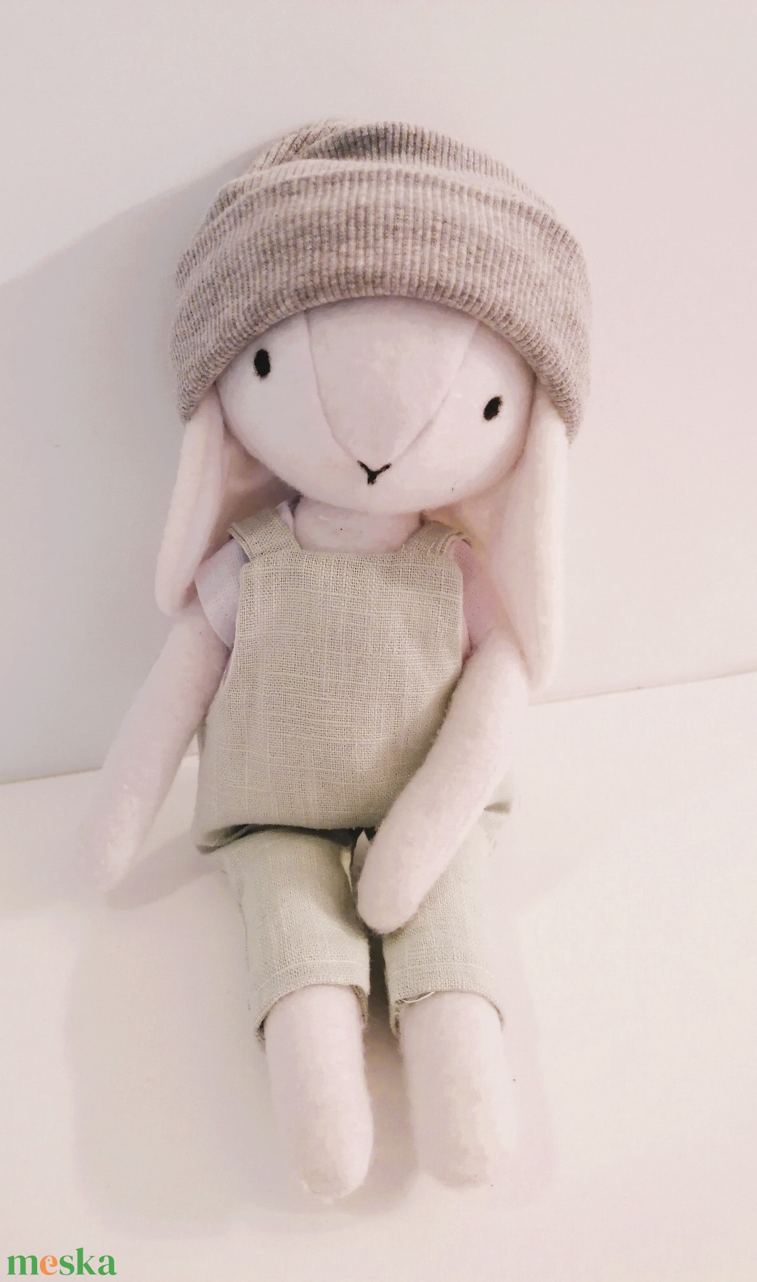 Mini Nyuszi lány/fiú overállban - kézműves , textil játékfigura - játék & sport - plüssállat & játékfigura - más figura - Meska.hu Mini Nyuszi lány/fiú overállban - kézműves , textil játékfigura - játék & sport - plüssállat & játékfigura - más figura - Meska.hu