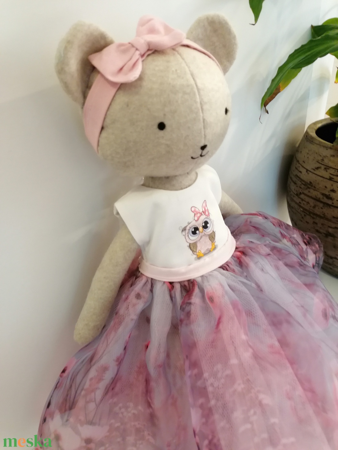 Maci lány organza szoknyában, pólóban - kézműves , textil játékfigura - játék & sport - plüssállat & játékfigura - más figura - Meska.hu Maci lány organza szoknyában, pólóban - kézműves , textil játékfigura - játék & sport - plüssállat & játékfigura - más figura - Meska.hu