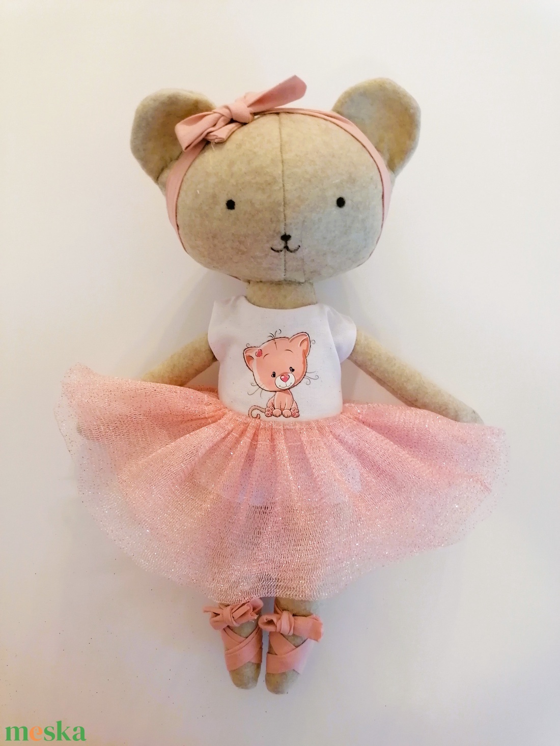 Maci lány balerina ruhában - kézműves, öltöztethető textiljáték figura - játék & sport - plüssállat & játékfigura - maci - Meska.hu Maci lány balerina ruhában - kézműves, öltöztethető textiljáték figura - játék & sport - plüssállat & játékfigura - maci - Meska.hu