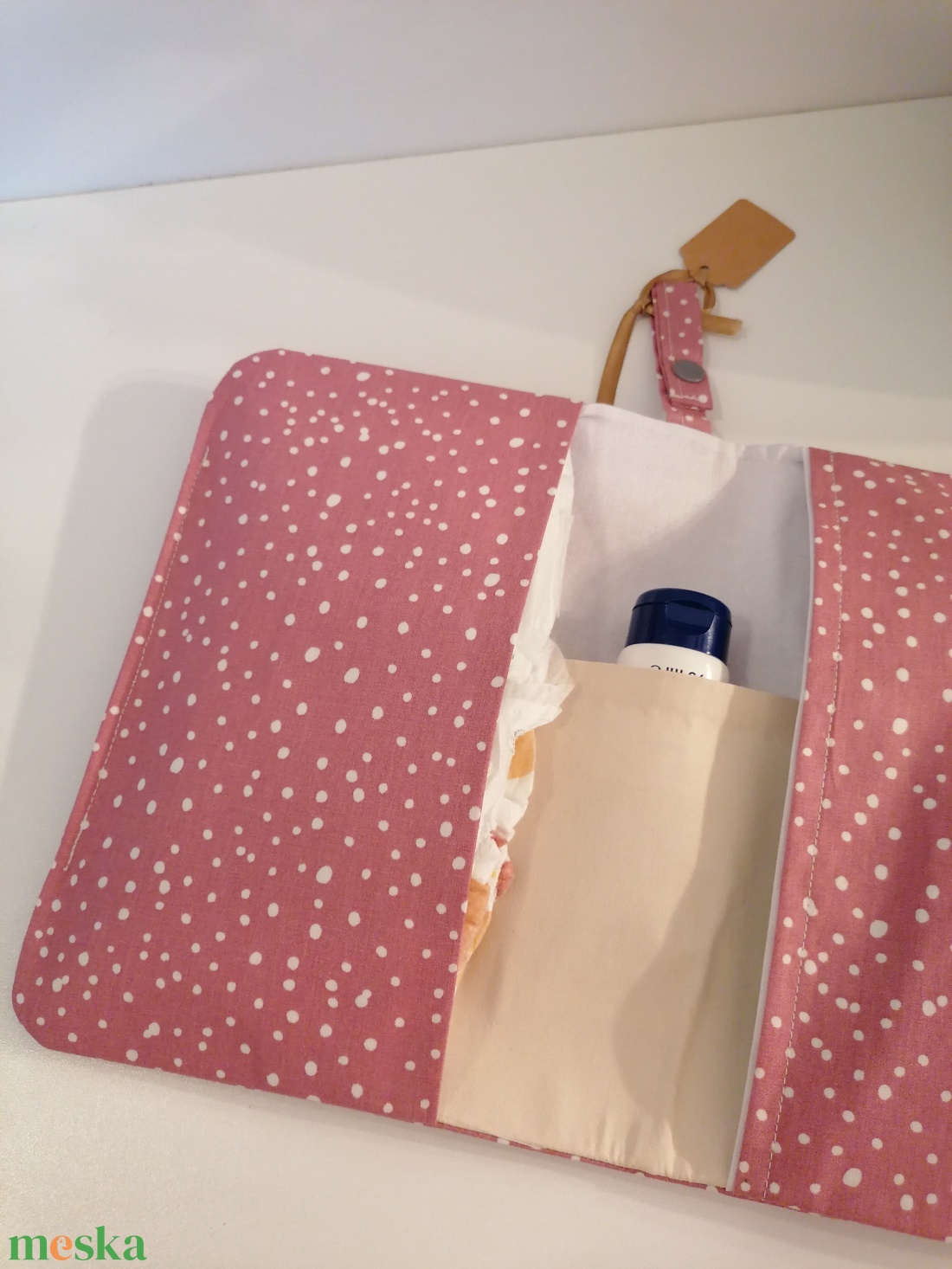 Dots on old rose  - pelenkázó neszesszer - baba - mama - pelenkázó, babafürdető kellékek - pelenkázó neszeszer, pelenkatartó - Meska.hu