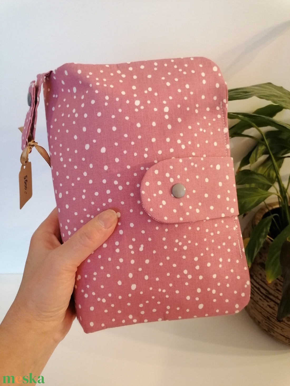 Dots on old rose  - pelenkázó neszesszer - baba - mama - pelenkázó, babafürdető kellékek - pelenkázó neszeszer, pelenkatartó - Meska.hu