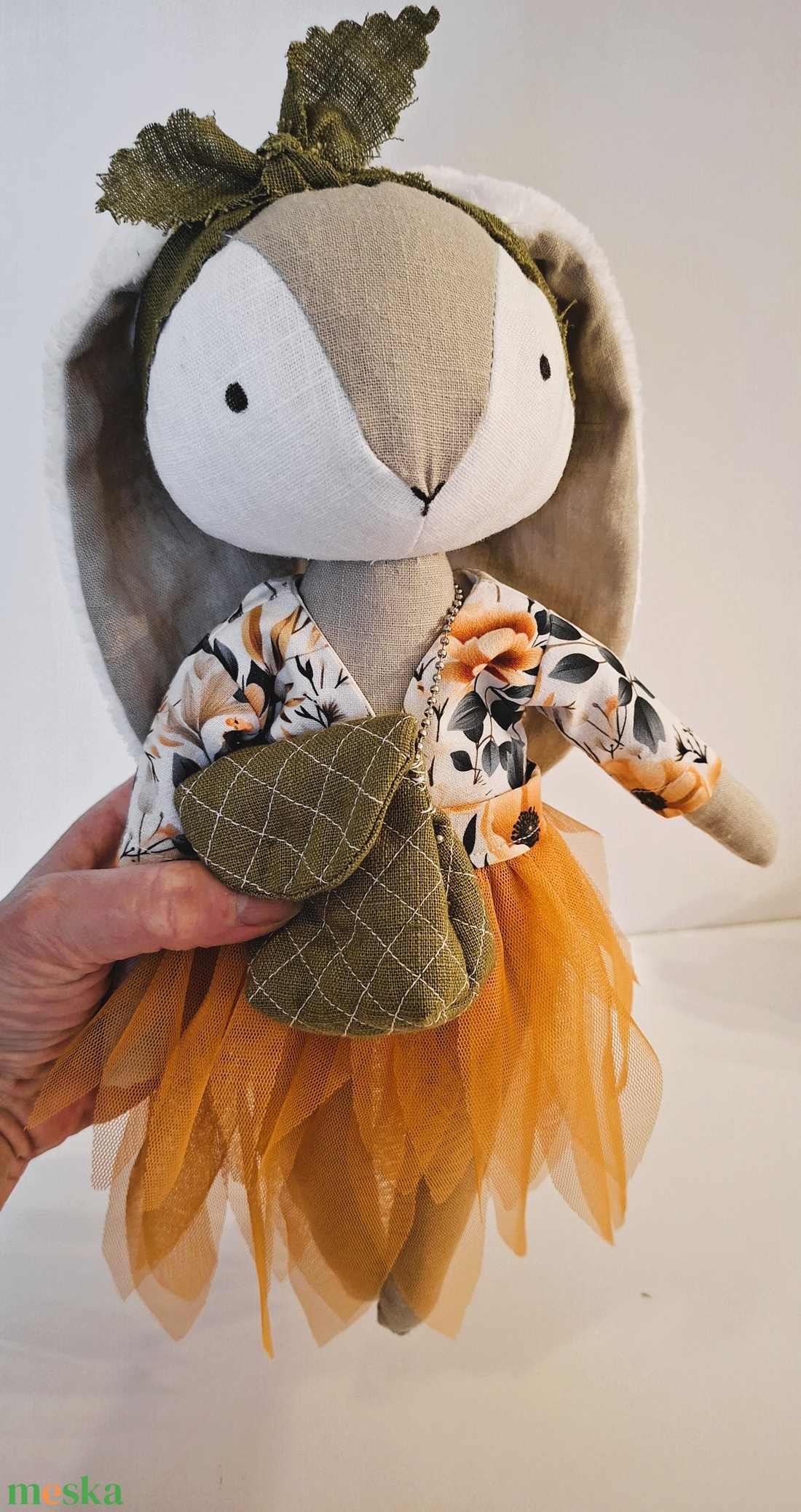 Tavaszváró, tüll szoknyás nyuszi -  kézműves gyerekjáték, öltöztethető játékfigura - játék & sport - plüssállat & játékfigura - nyuszi - Meska.hu