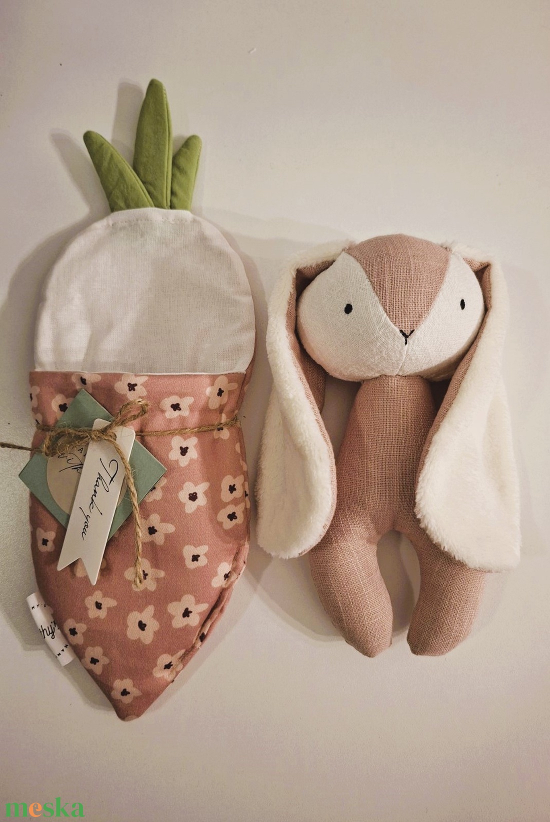 Prémium Nyuszi � Répába bújva - kézműves textil játékfigura - játék & sport - plüssállat & játékfigura - nyuszi - Meska.hu