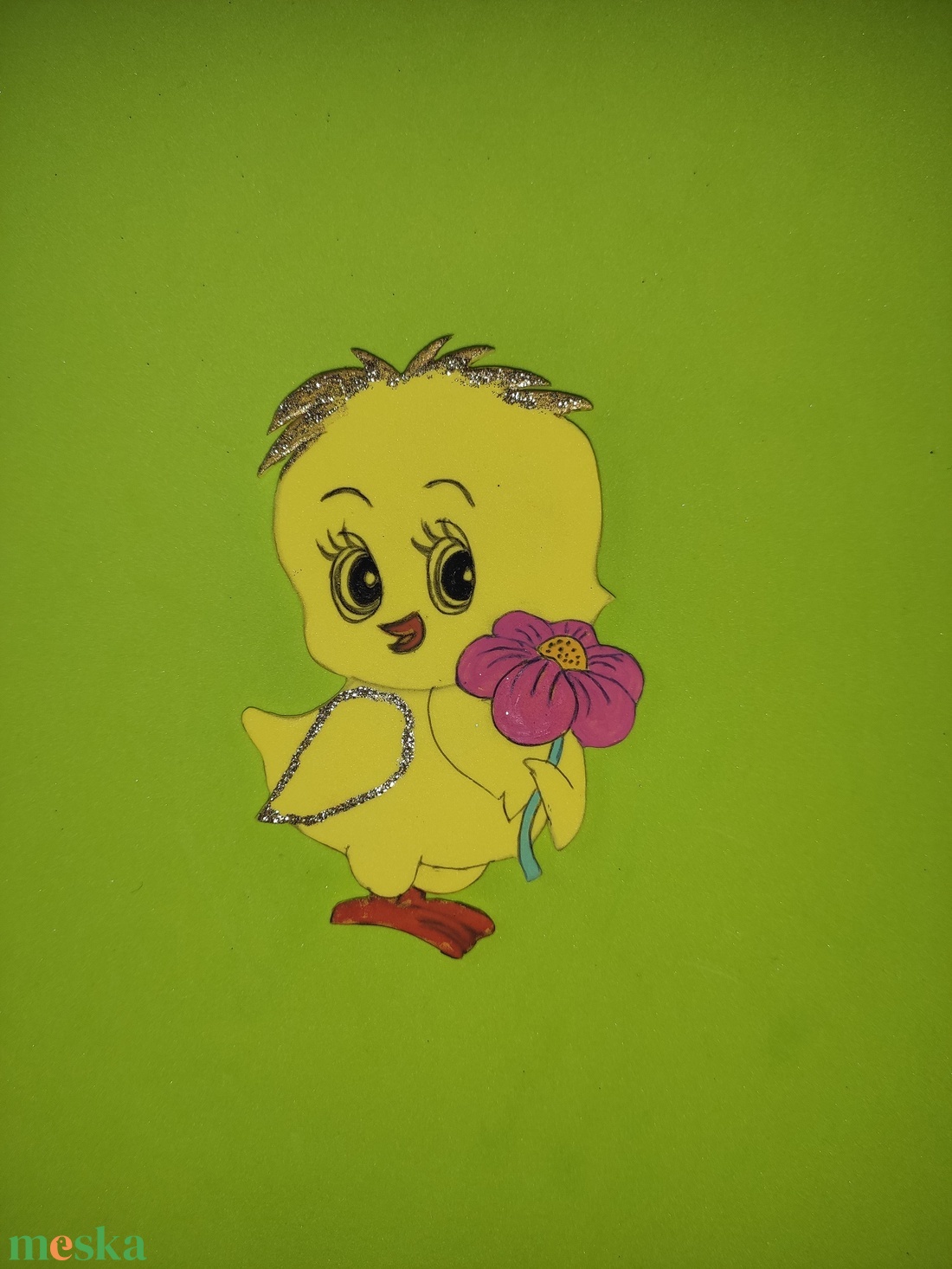 Húsvéti kiscsibe virággal a kezében, hűtőmágnes - otthon & életmód - konyhafelszerelés, tálalás - konyhai dekoráció - hűtőmágnes - Meska.hu