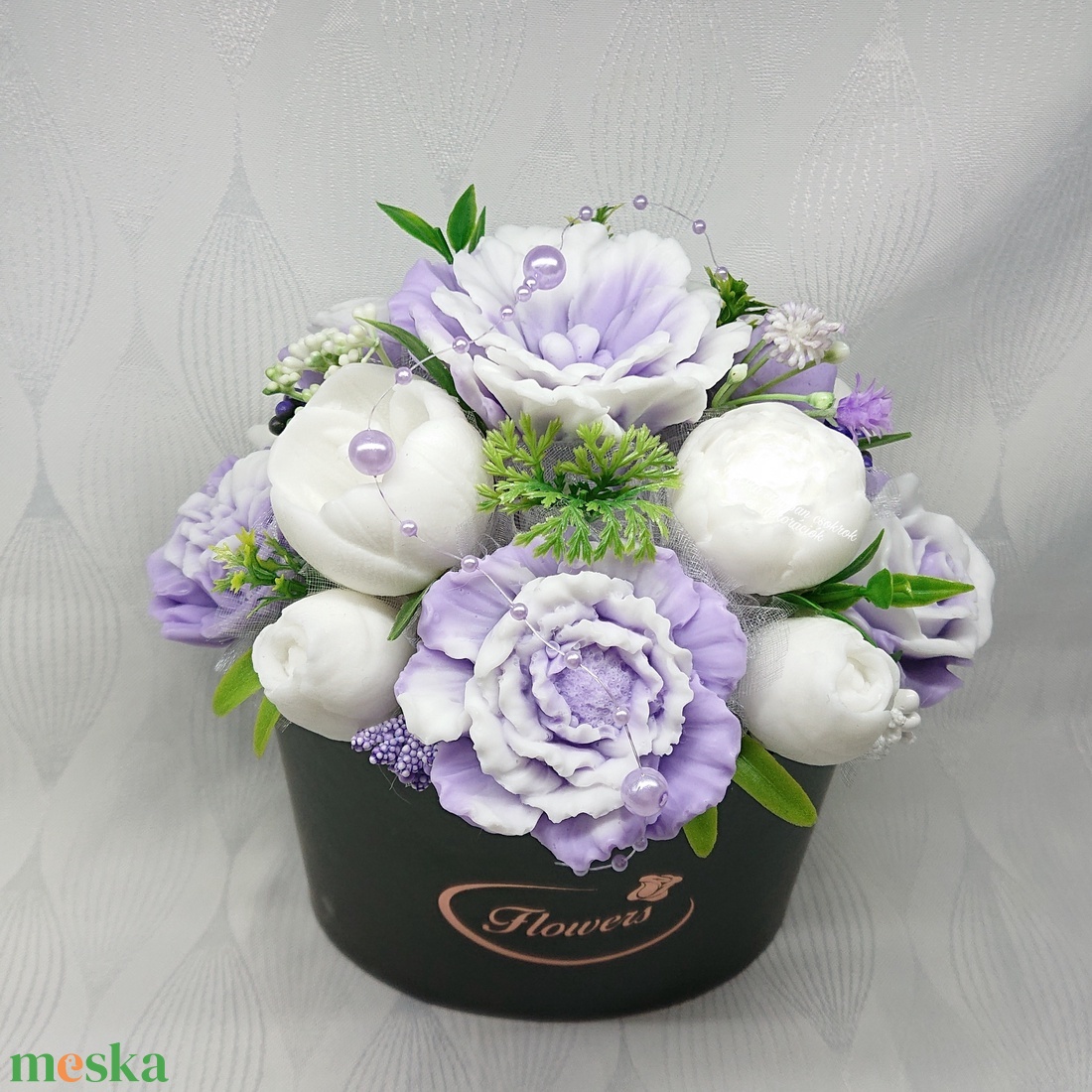 Illatos szappanvirág csokrok Flowers ovális boxban - otthon & életmód - dekoráció - Meska.hu