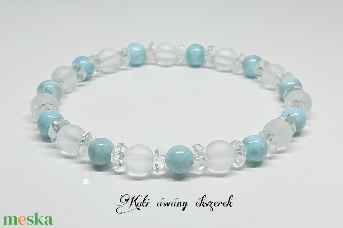 Larimar és hegyikristály ásvány karkötő - ékszer - karkötő - bogyós karkötő - Meska.hu