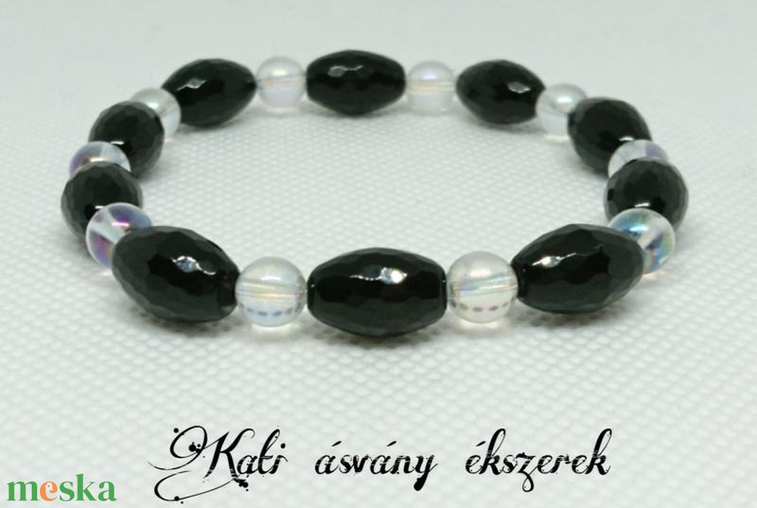 Védelmező ásvány karkötő - ékszer - karkötő - bogyós karkötő - Meska.hu Védelmező ásvány karkötő - ékszer - karkötő - bogyós karkötő - Meska.hu