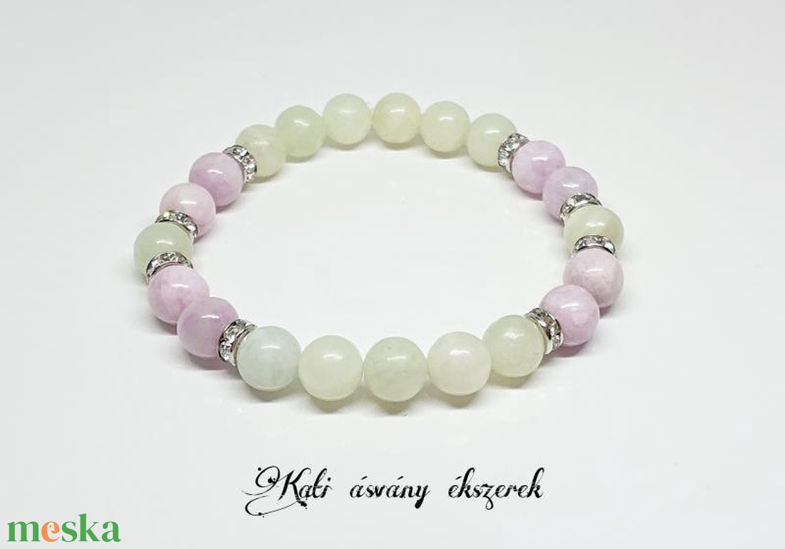 Szívcsakra erősítő ásvány karkötő  - ékszer - karkötő - bogyós karkötő - Meska.hu