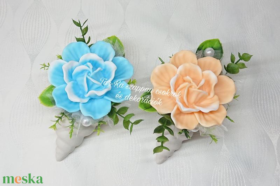 Kamélia szappanvirág csiga kaspóban  - otthon & életmód - dekoráció - virágdísz és tartó - csokor & virágdísz - Meska.hu