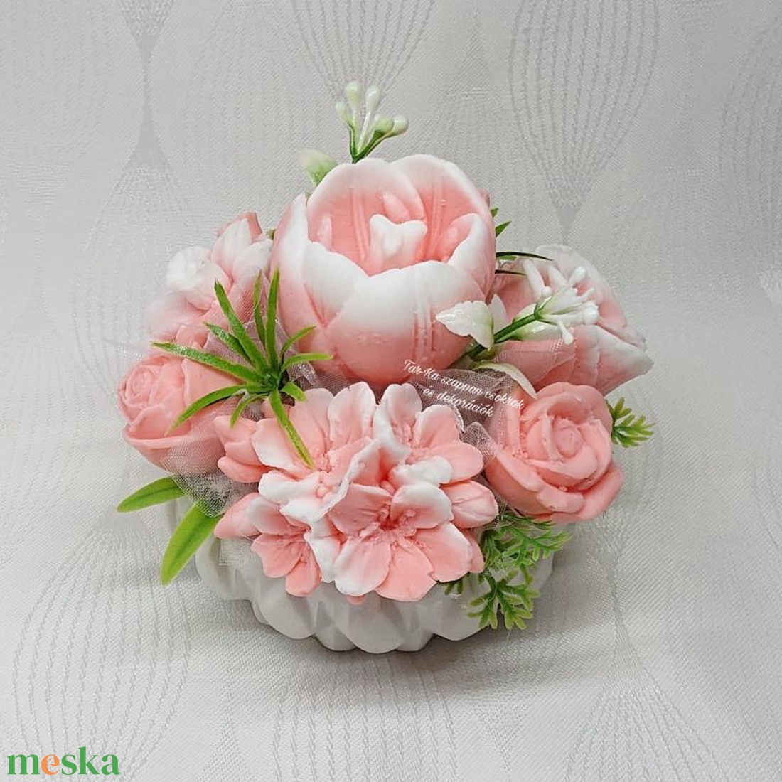 Szappanvirágok kicsi kerek kaspóban  - otthon & életmód - dekoráció - virágdísz és tartó - csokor & virágdísz - Meska.hu