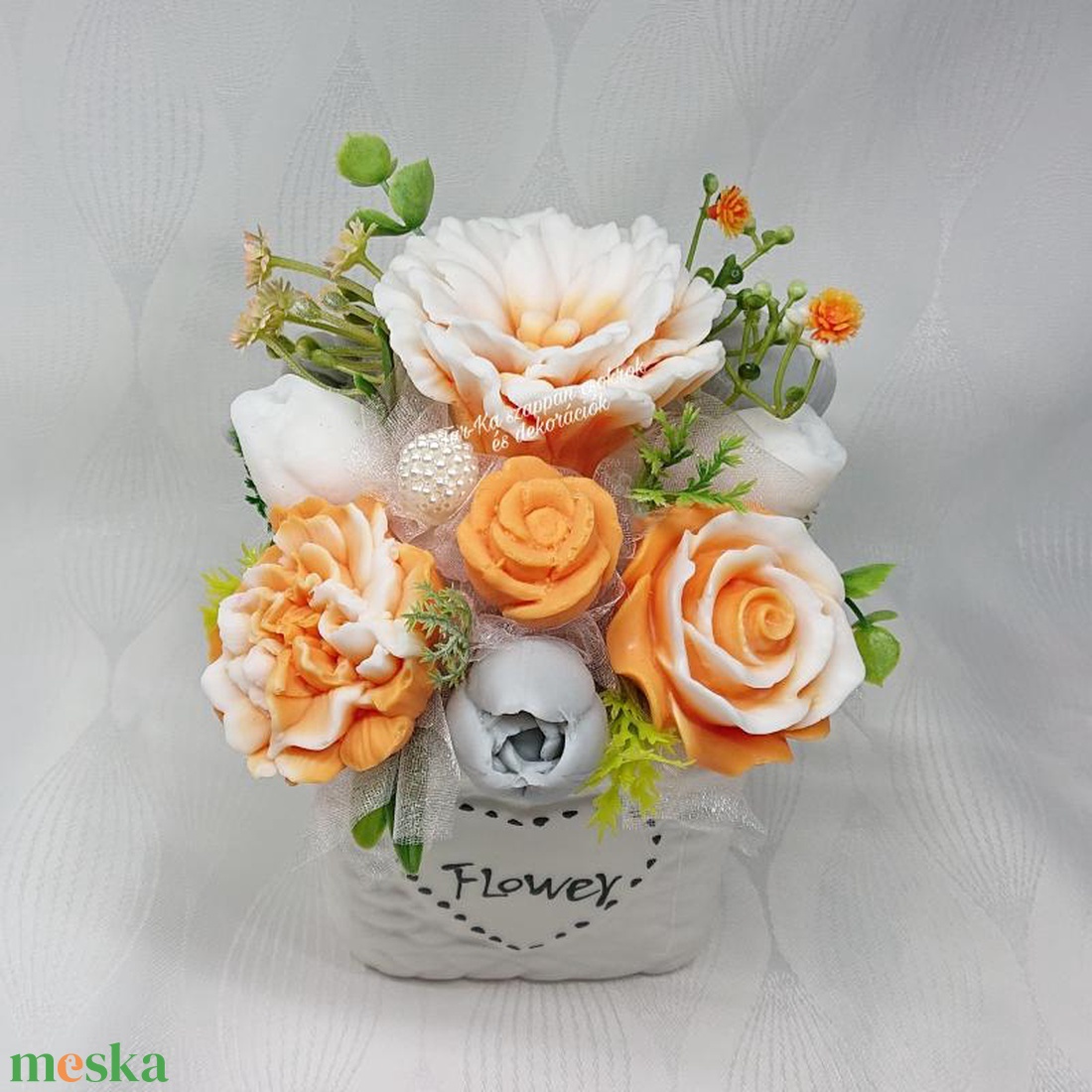 Narancssárga - szürke - fehér illatos szappanvirág csokor  - otthon & életmód - dekoráció - virágdísz és tartó - csokor & virágdísz - Meska.hu