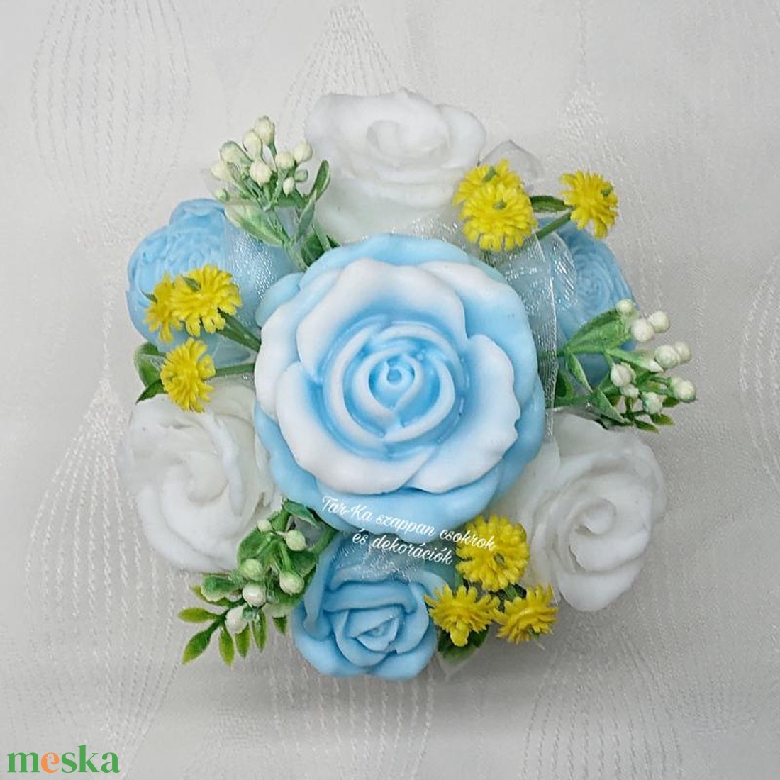 Kék - fehér szappanvirág csokor Nag Champa illattal  - otthon & életmód - dekoráció - Meska.hu