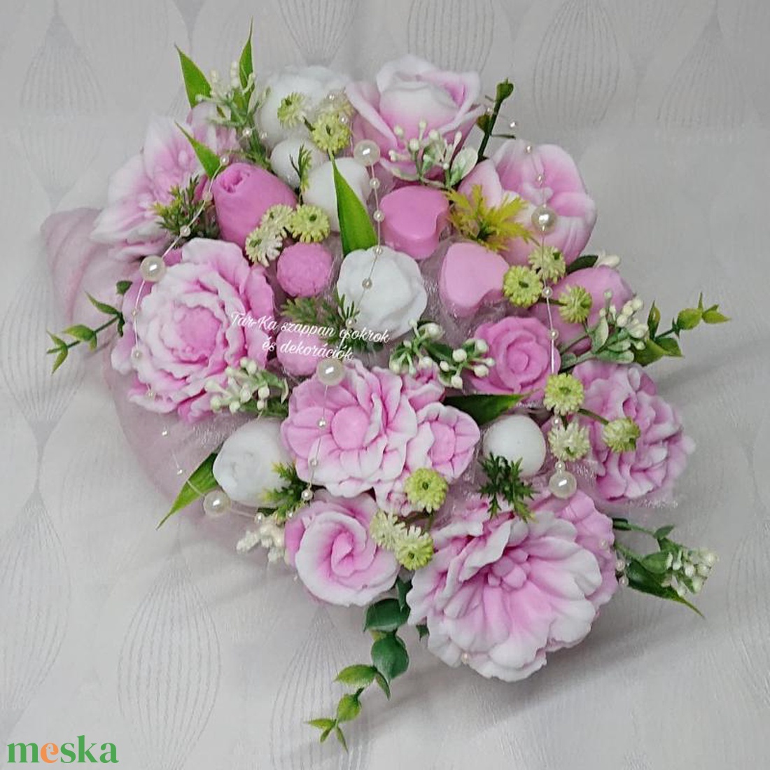 Rózsaszín vagy lila különleges nagy szappanvirág csokor csigaházban  - otthon & életmód - virágdekoráció - virágok - virágbox - Meska.hu