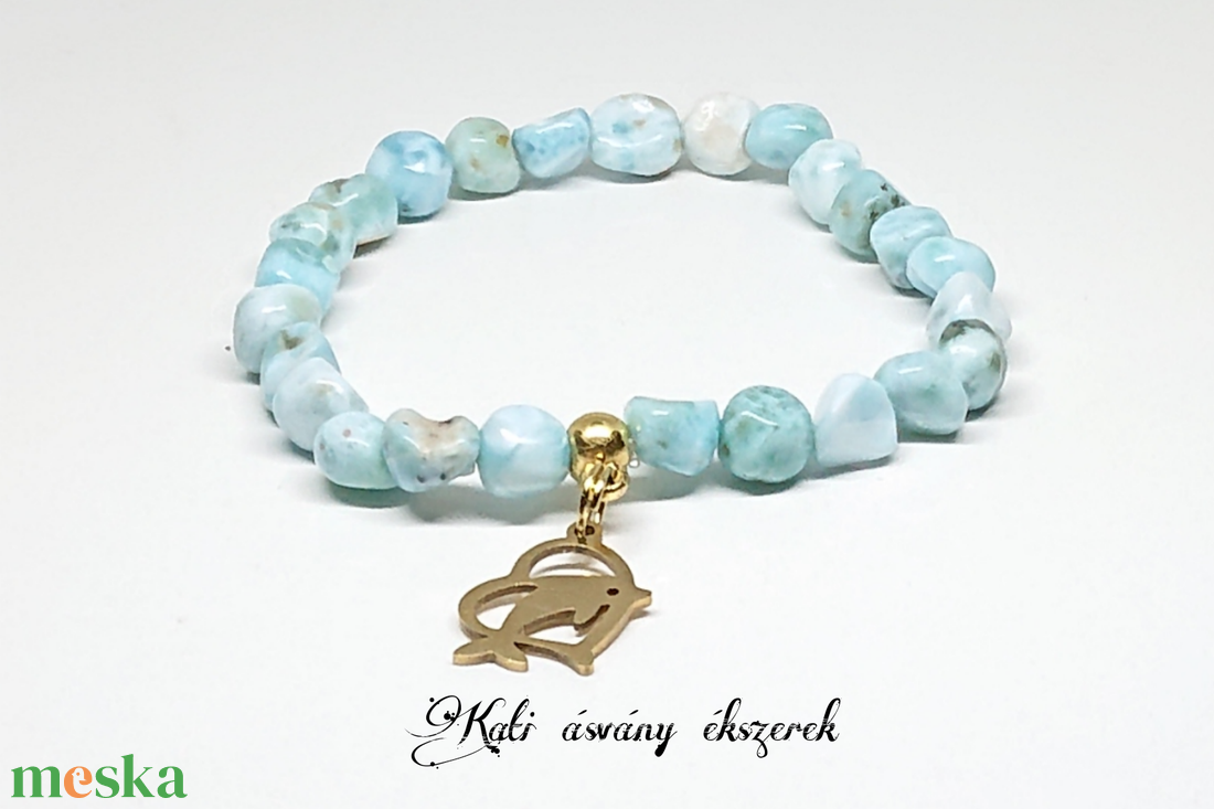 Larimar nugget ásvány karkötő delfin medállal - ékszer - karkötő - karkötő medállal - Meska.hu