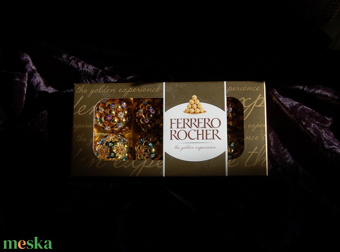 Karácsonyfadísz Ferrero-2 gyöngyből arany színű - karácsony - karácsonyi lakásdekoráció - karácsonyfadíszek - karácsonyi lakásdekoráció - Meska.hu Karácsonyfadísz Ferrero-2 gyöngyből arany színű - karácsony - karácsonyi lakásdekoráció - karácsonyfadíszek - karácsonyi lakásdekoráció - Meska.hu